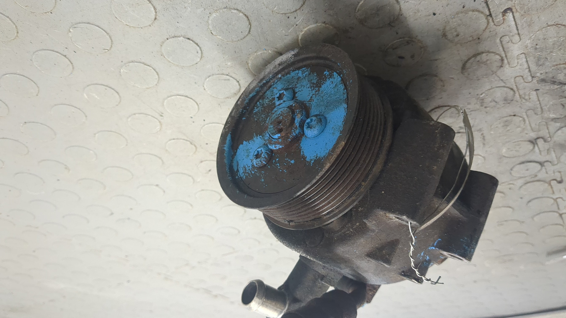 Насос гидравлический активной подвески