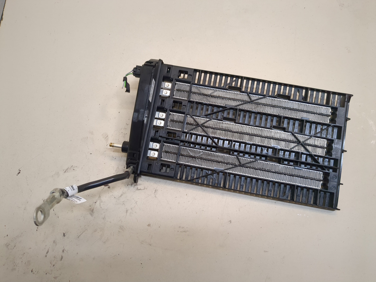 Радиатор отопителя электрический