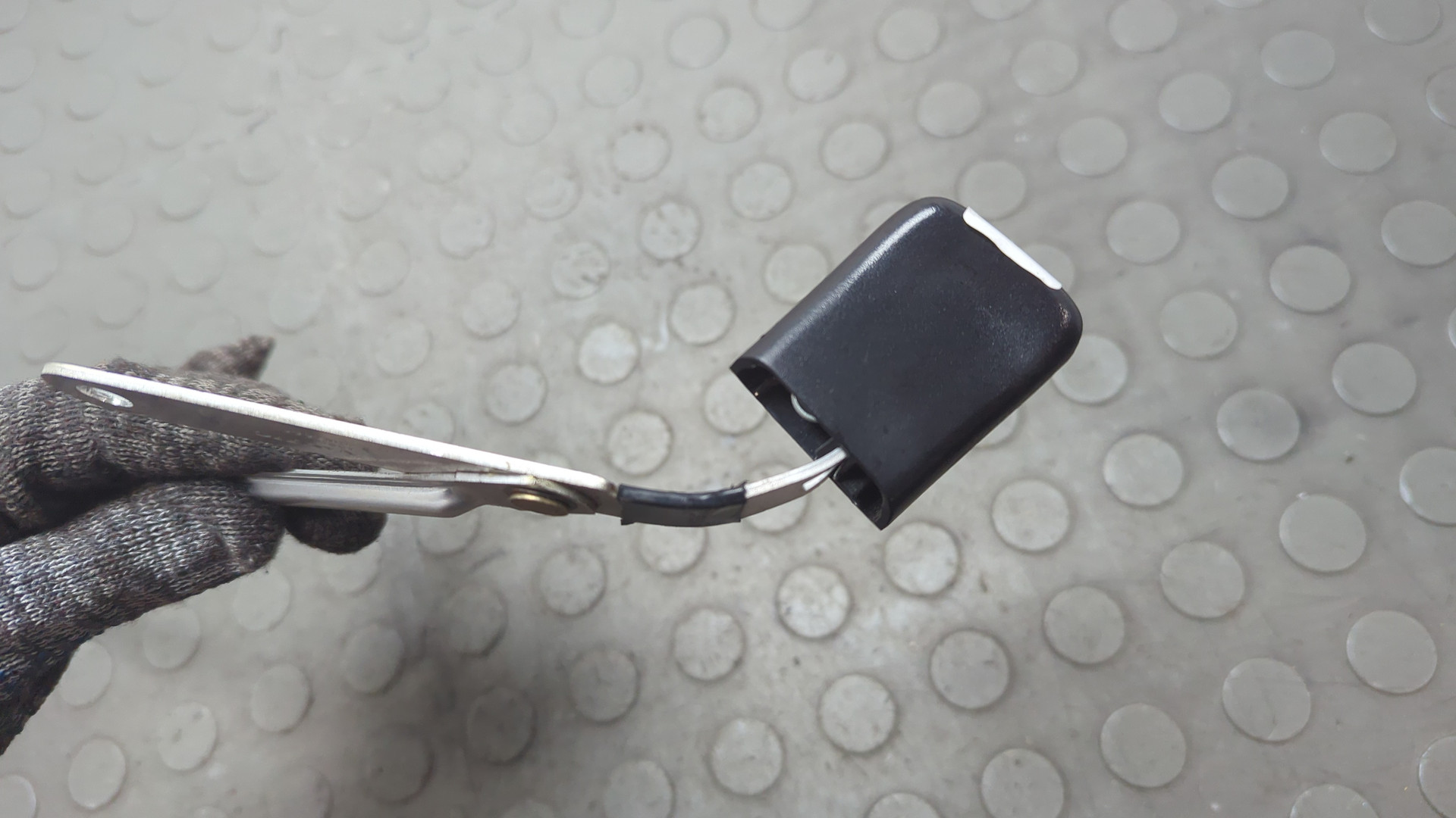 Ручка двери задней внутренняя левая