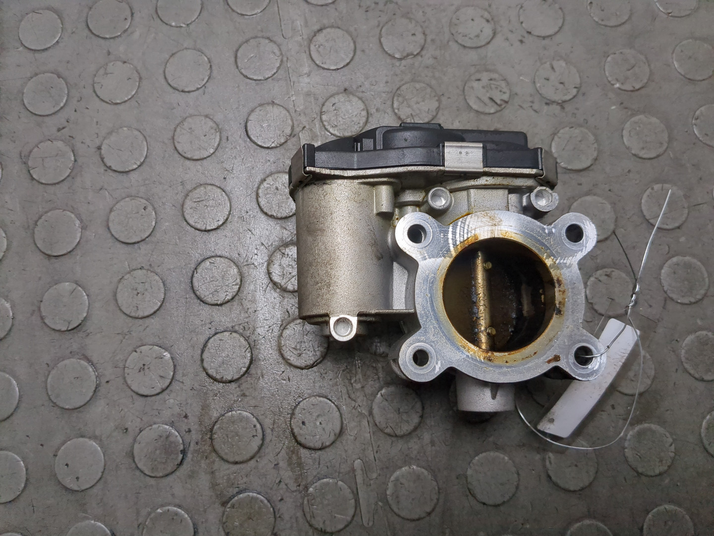 Заслонка дроссельная электрическая