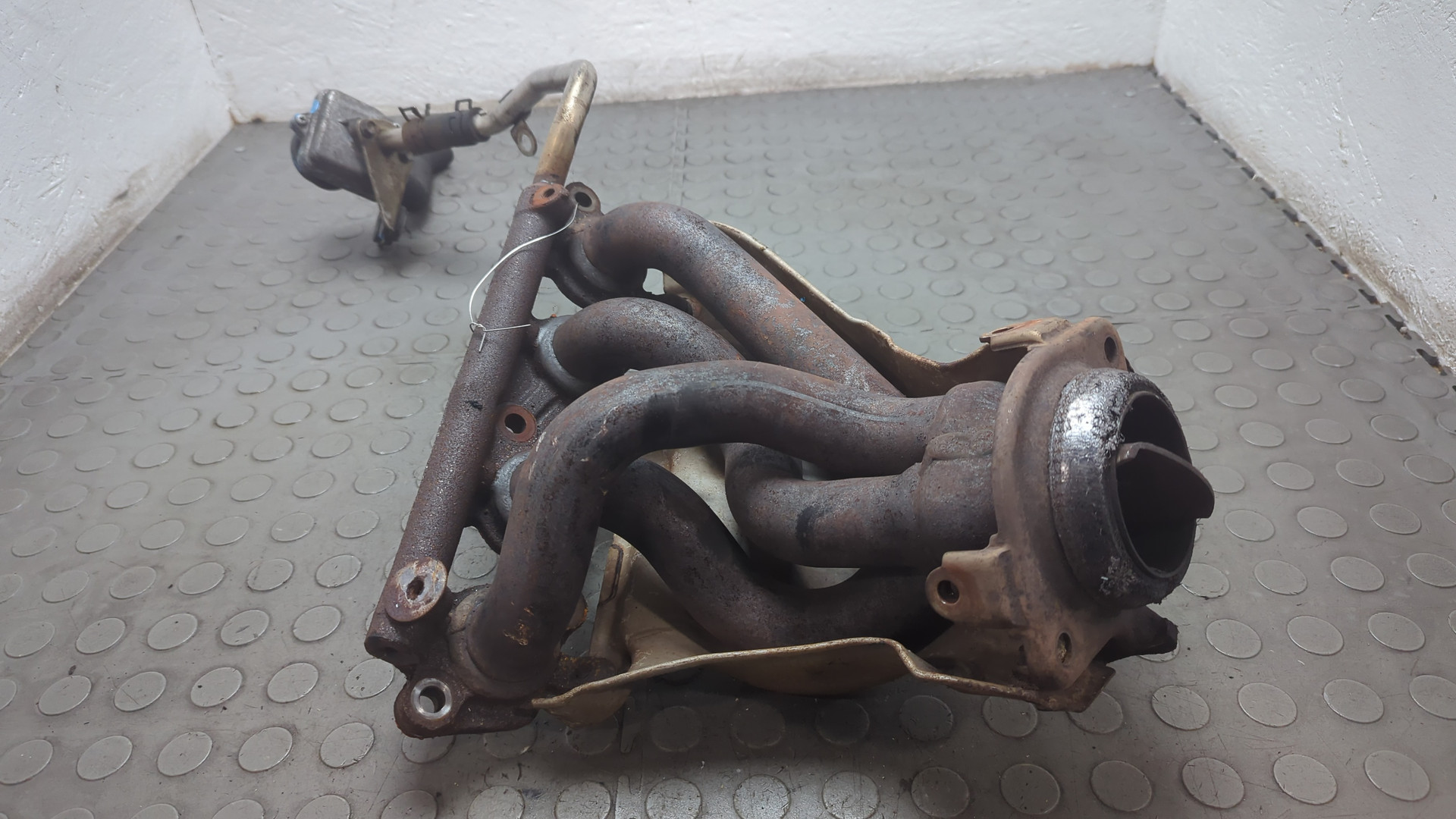 Коллектор выпускной