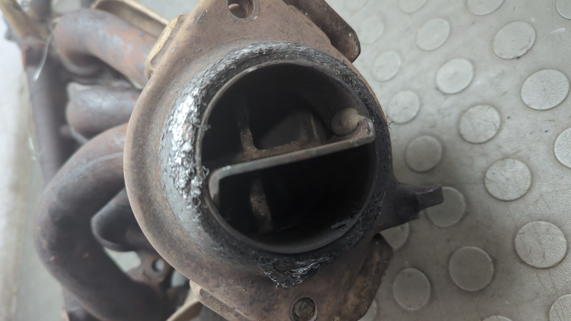 Коллектор выпускной