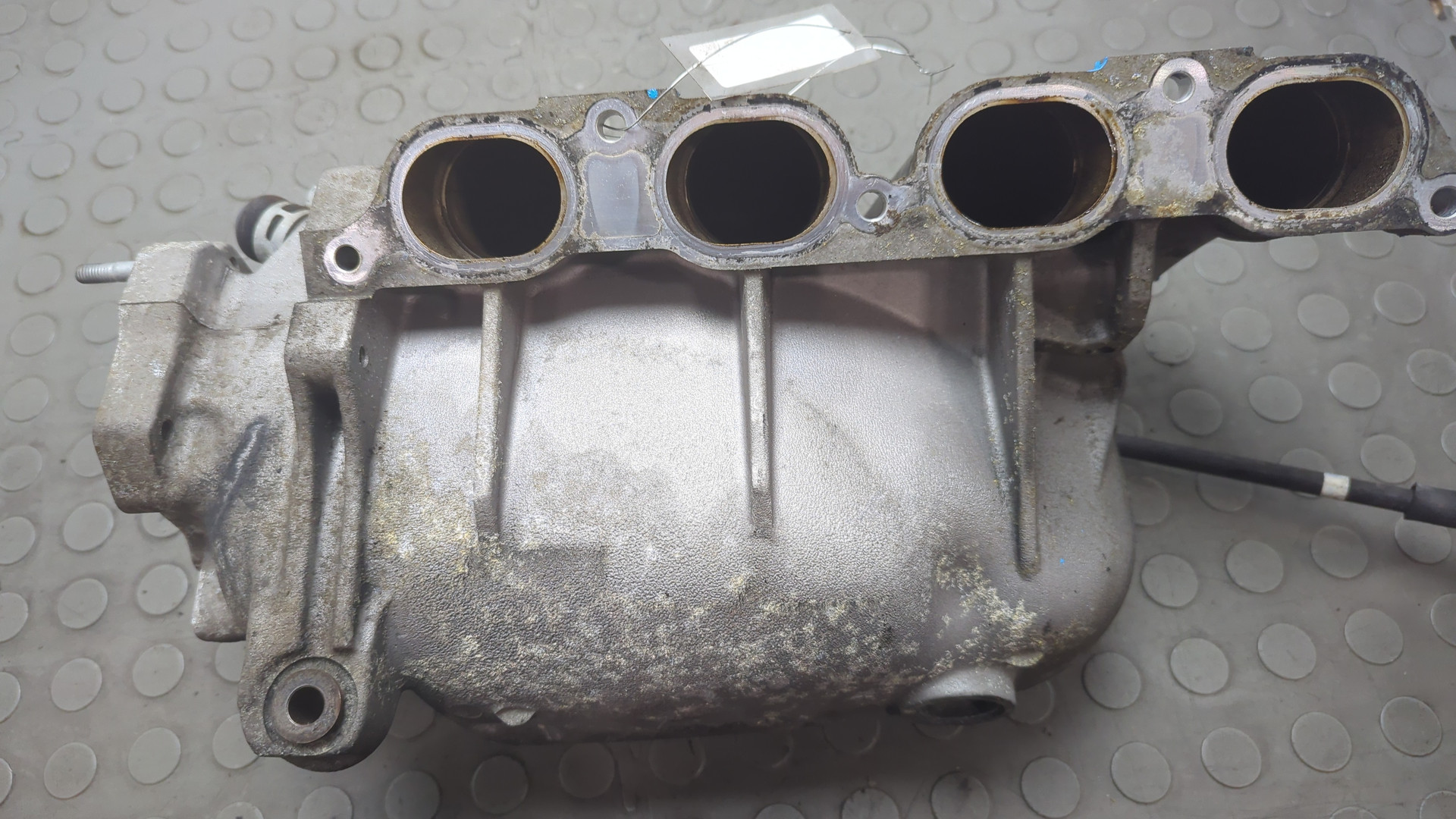 Коллектор впускной