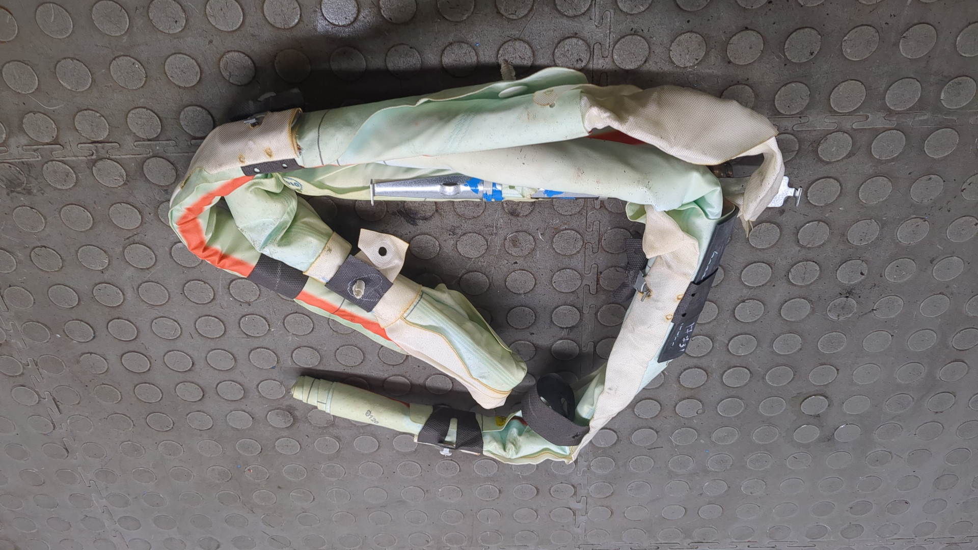 Подушка безопасности боковая (шторка)