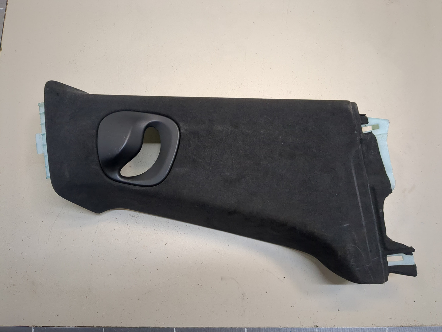 Обшивка стойки