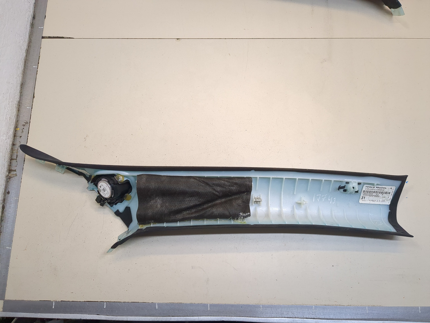 Обшивка стойки