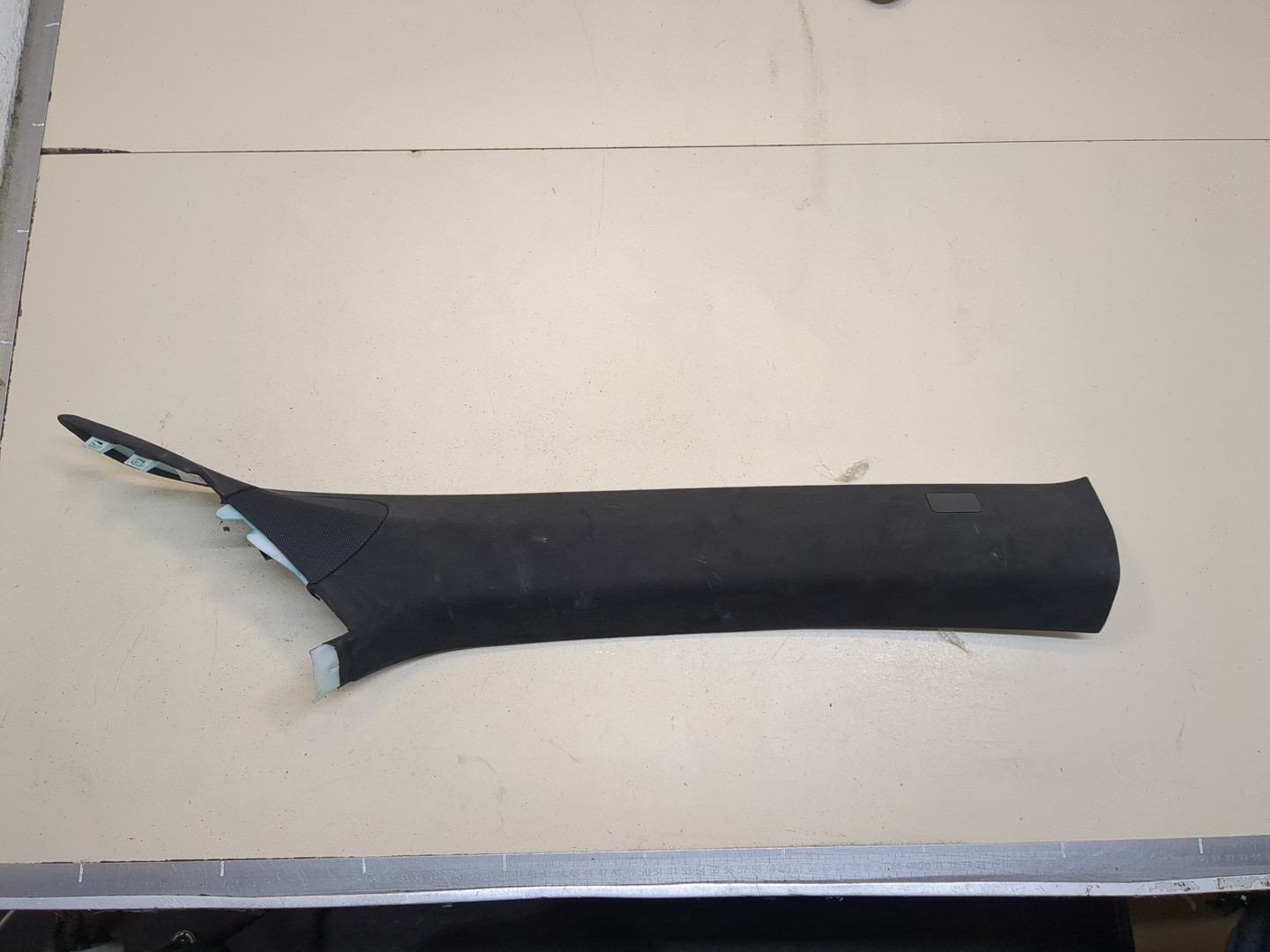 Обшивка стойки