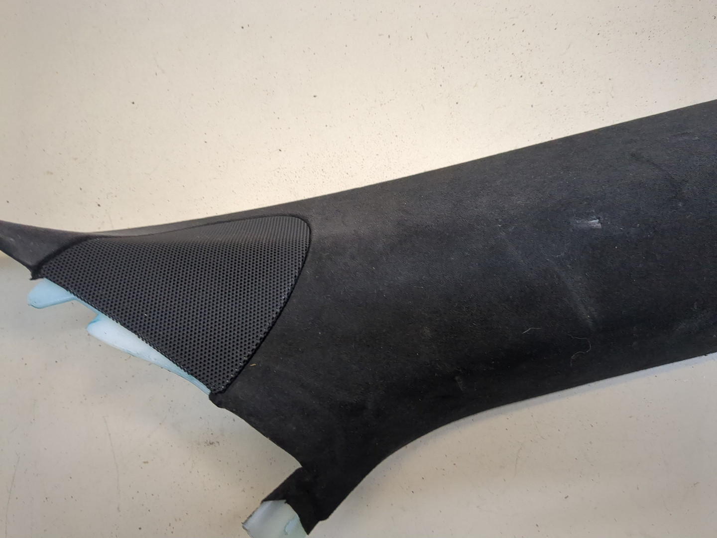 Обшивка стойки