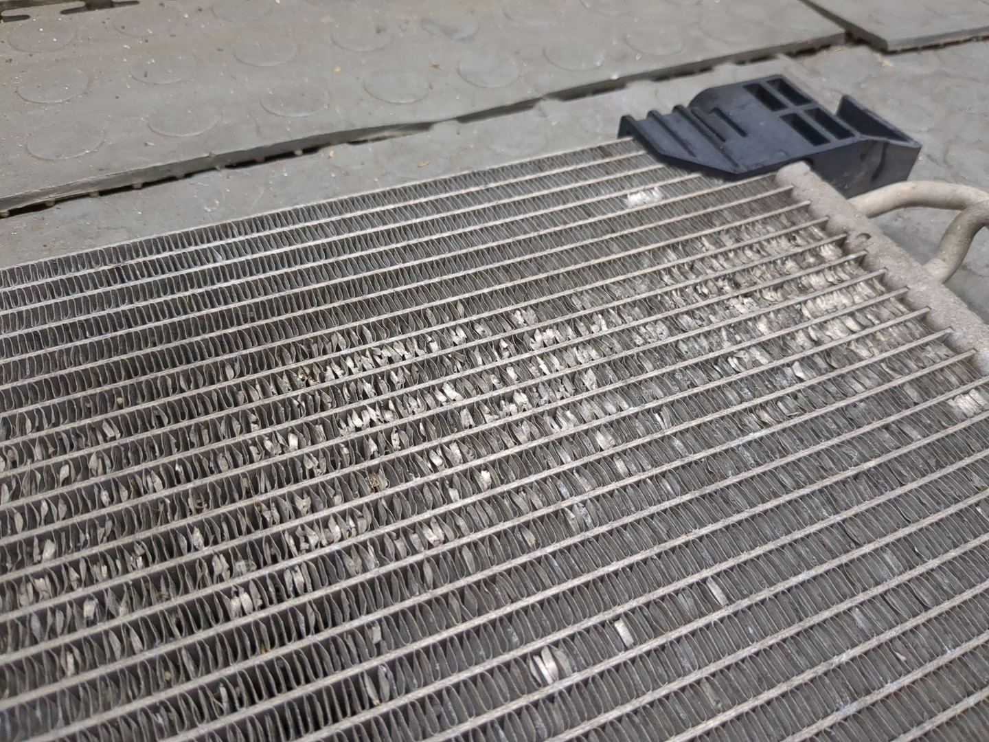 Радиатор кондиционера / конденсер