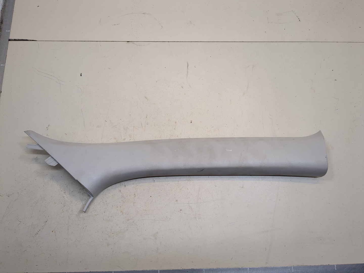 Обшивка стойки