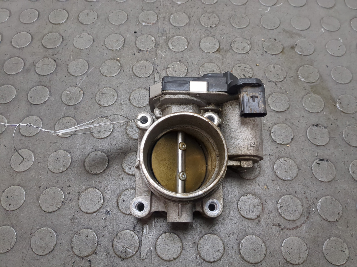 Заслонка дроссельная электрическая