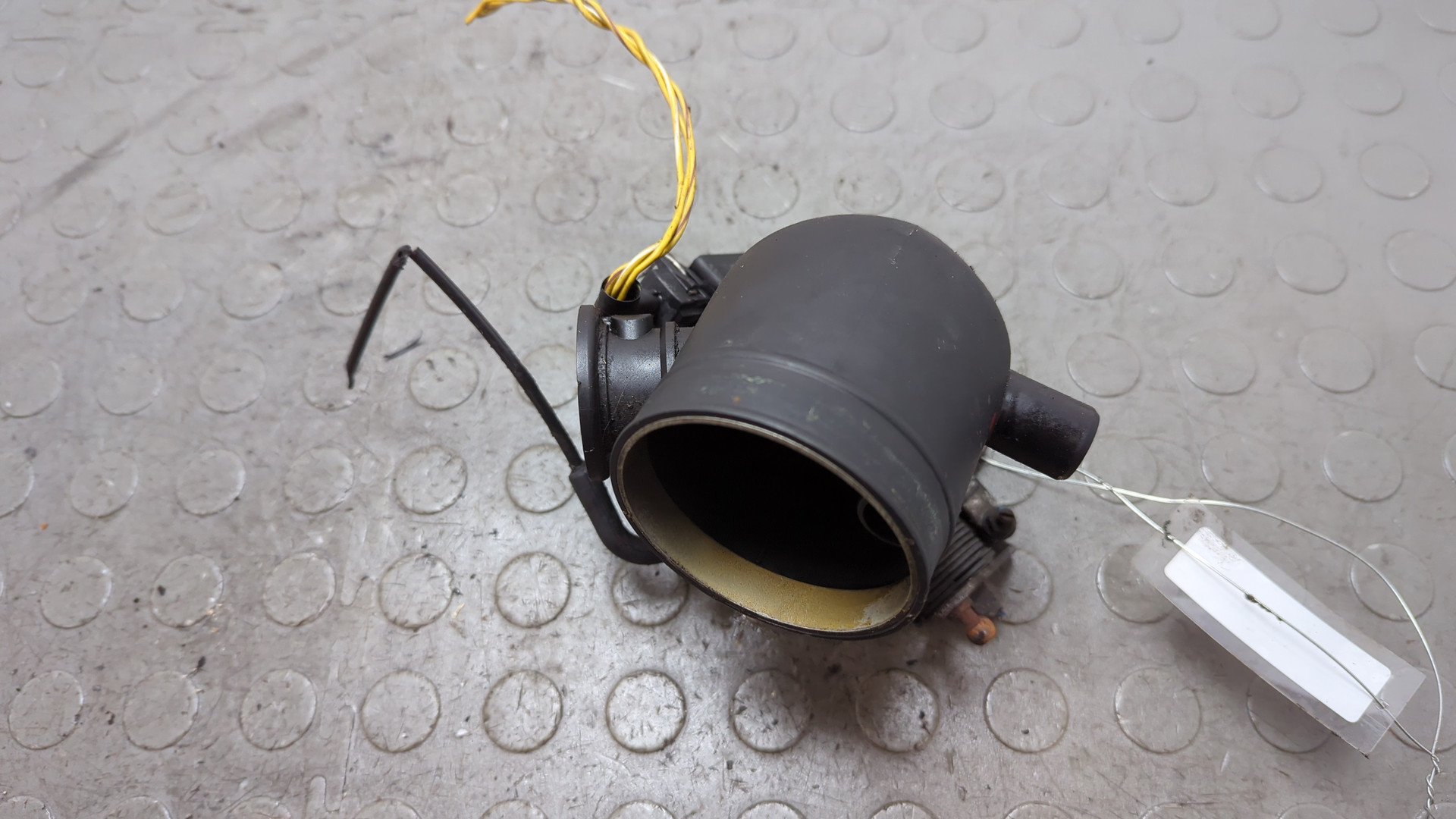 Заслонка дроссельная электрическая