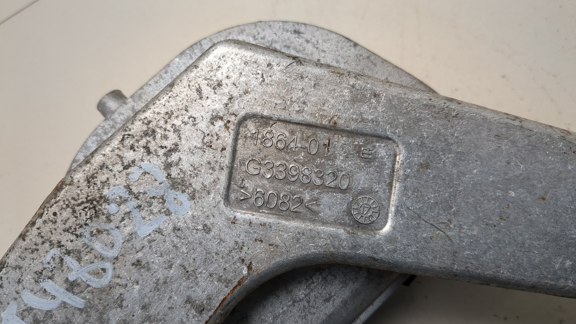 Опора двигателя