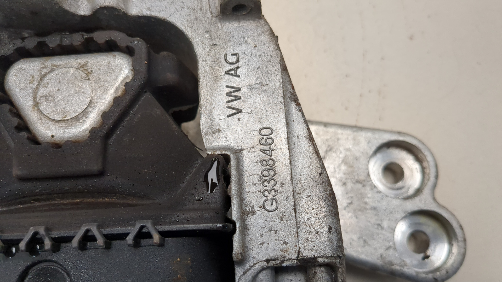 Опора двигателя