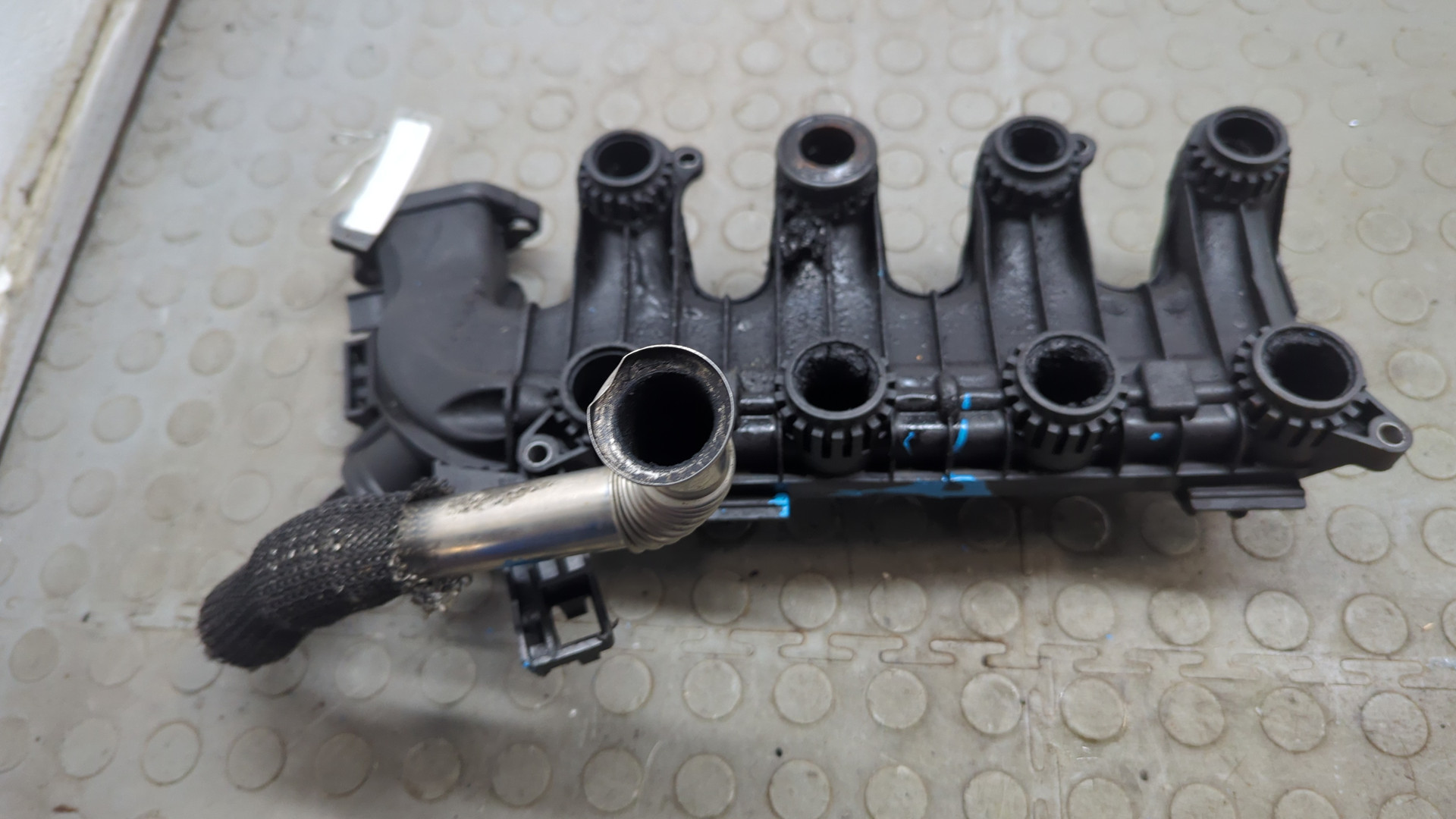 Коллектор впускной