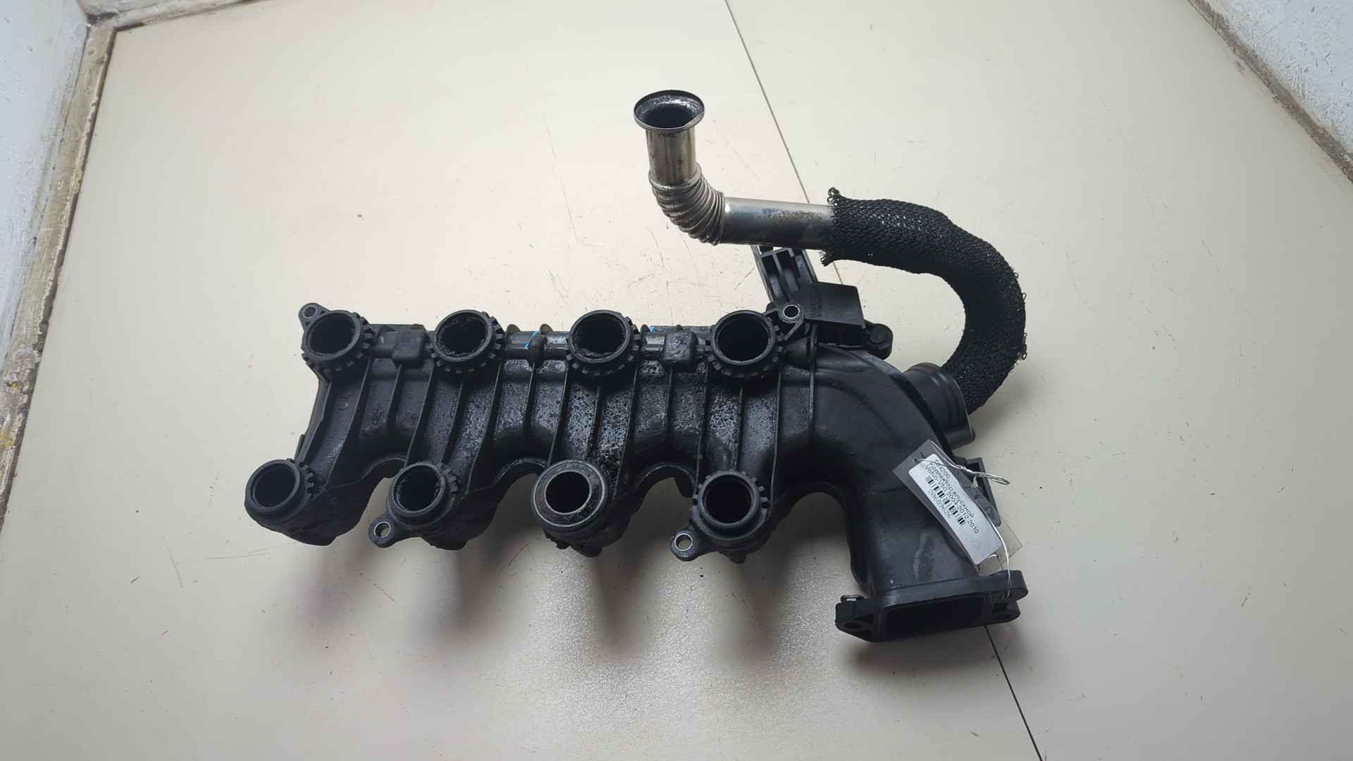 Коллектор впускной