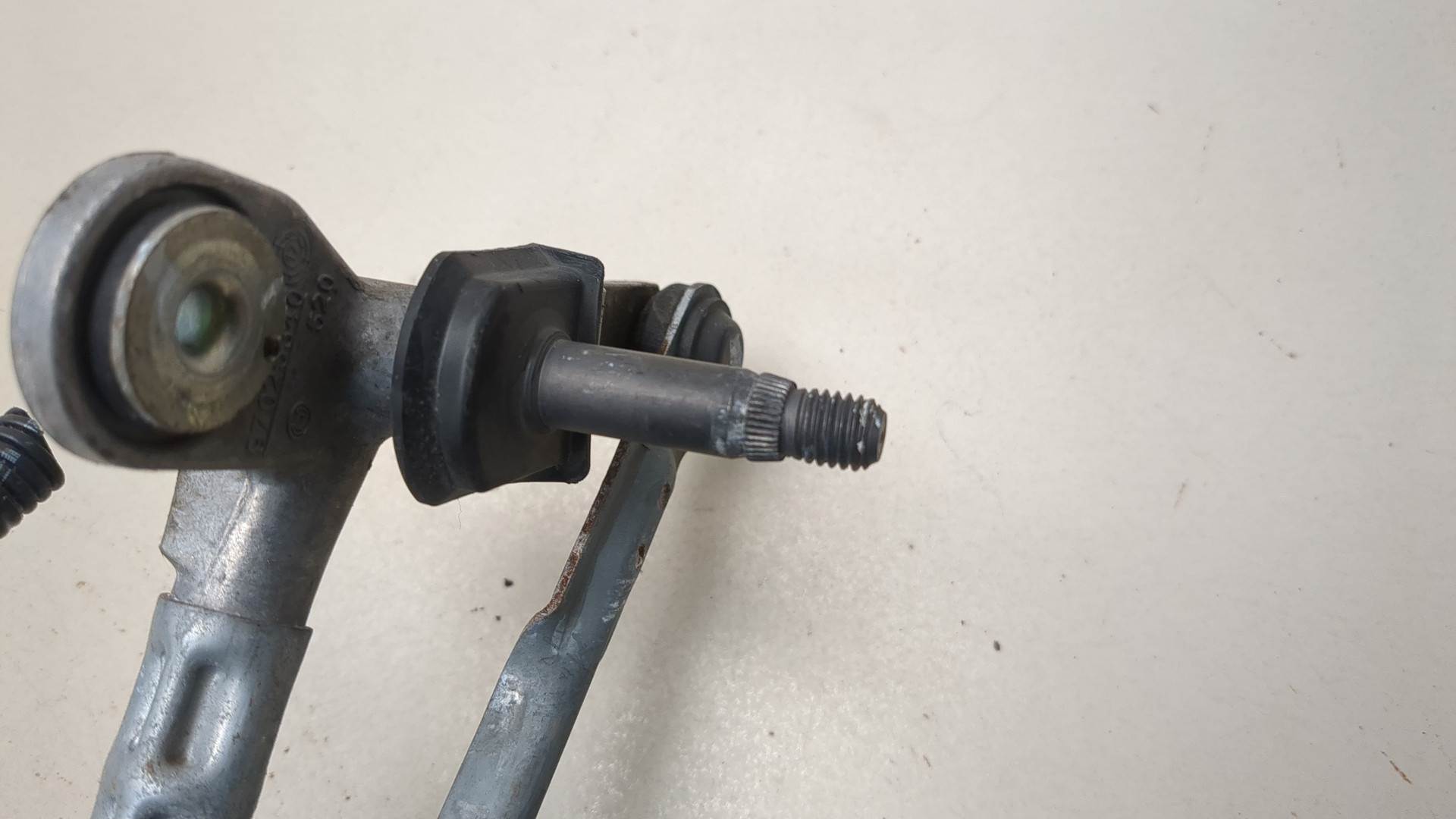 Трапеция стеклоочистителей