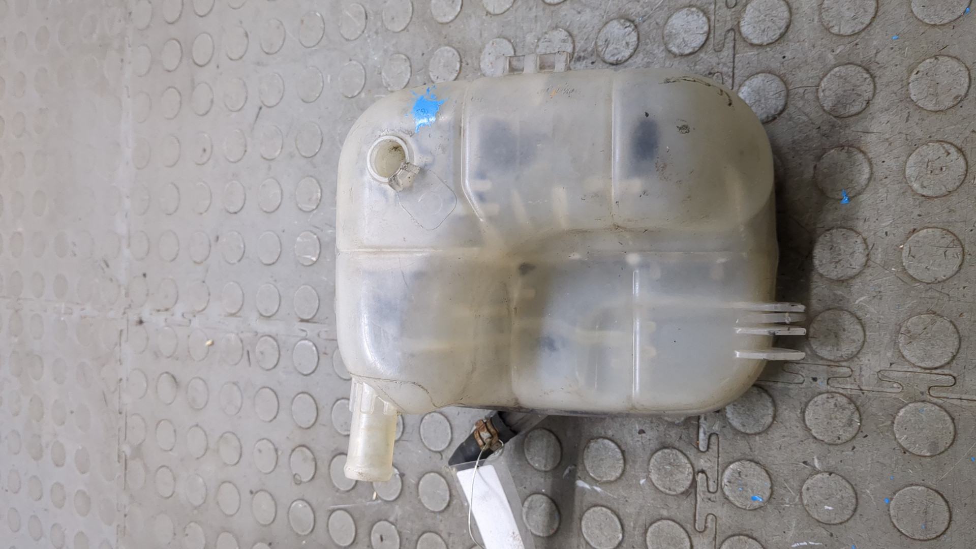 Бачок расширительный