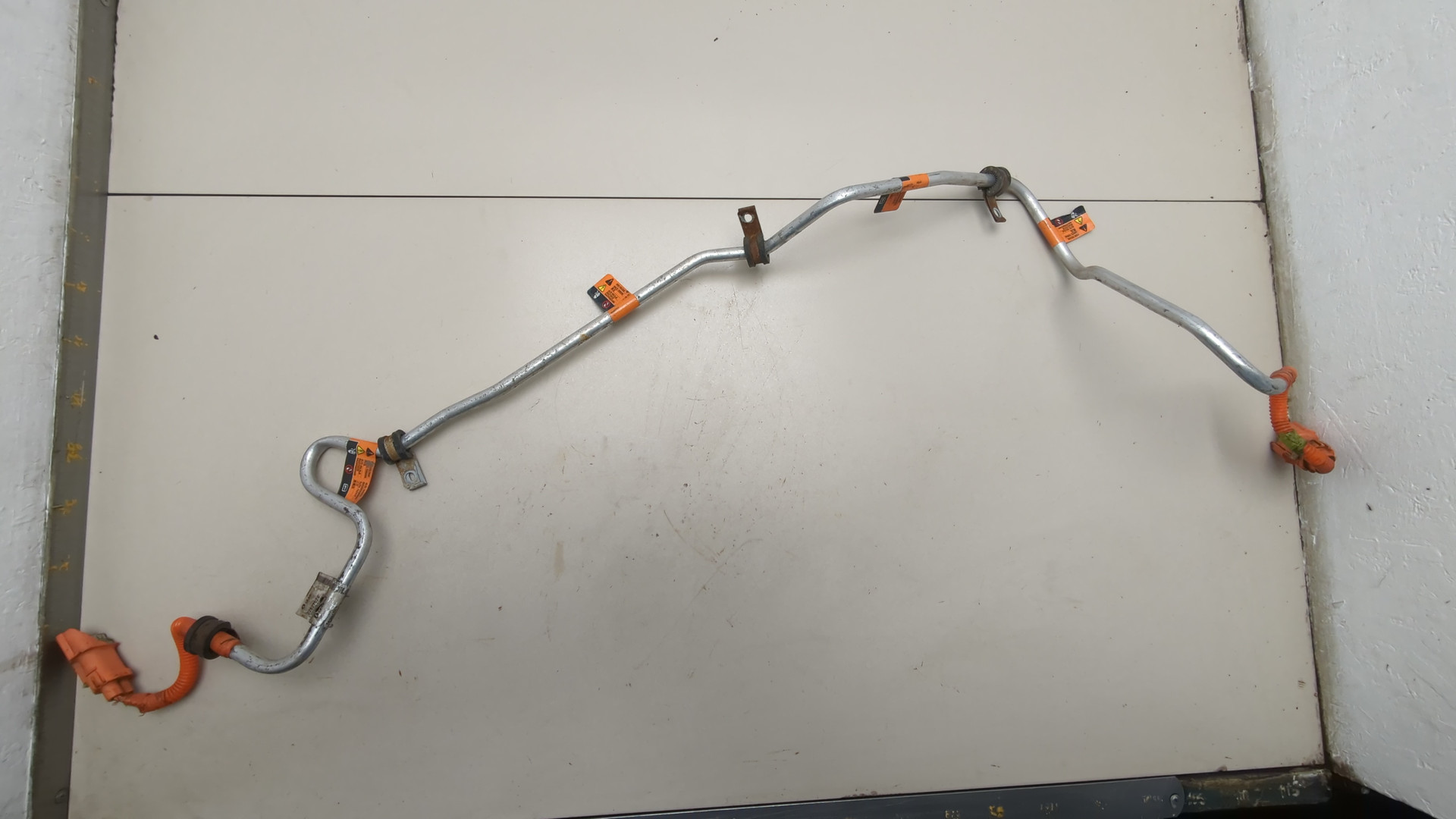 Провод высокого напряжения