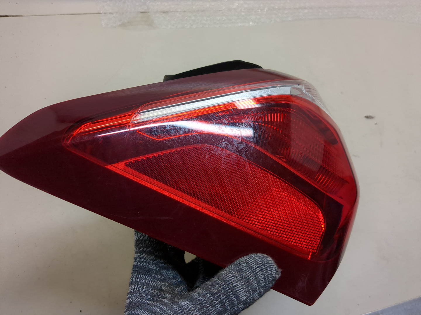 Фонарь задний левый