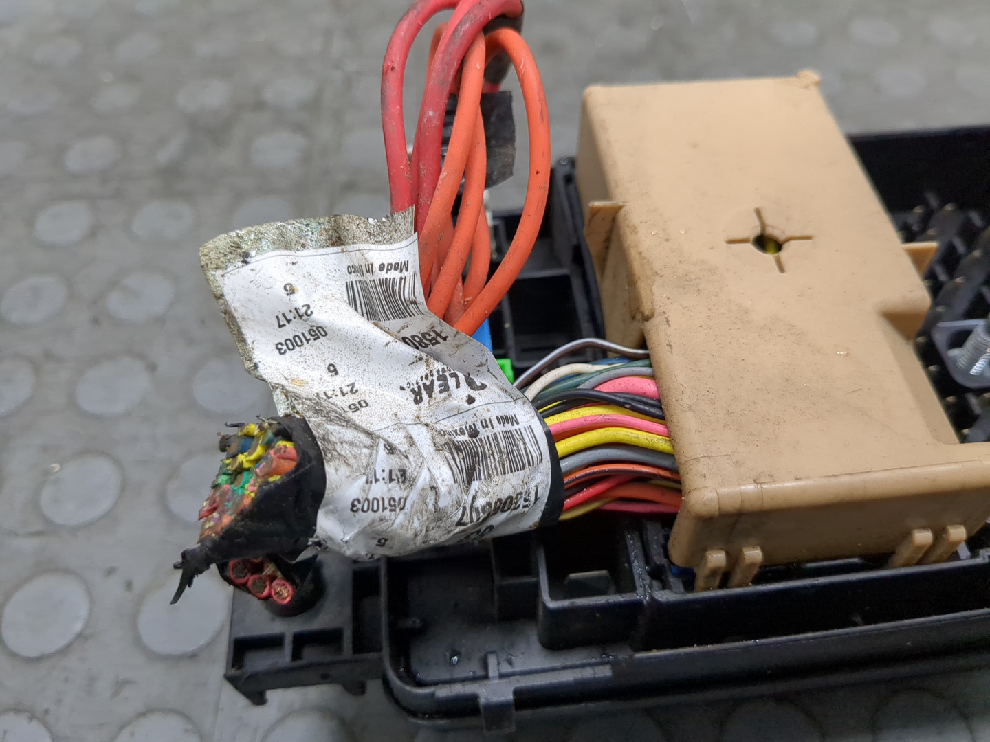 Блок предохранителей