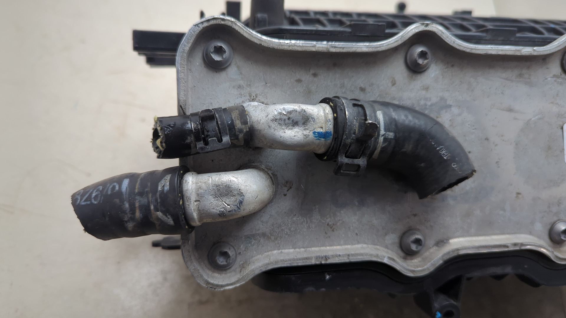 Коллектор впускной