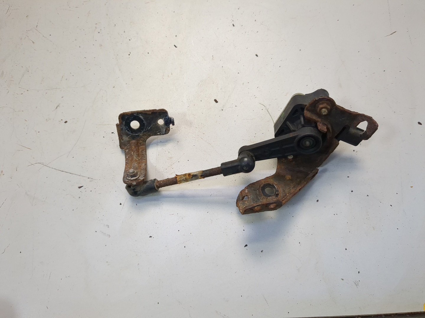 Датчик регулировки дорож. просвета