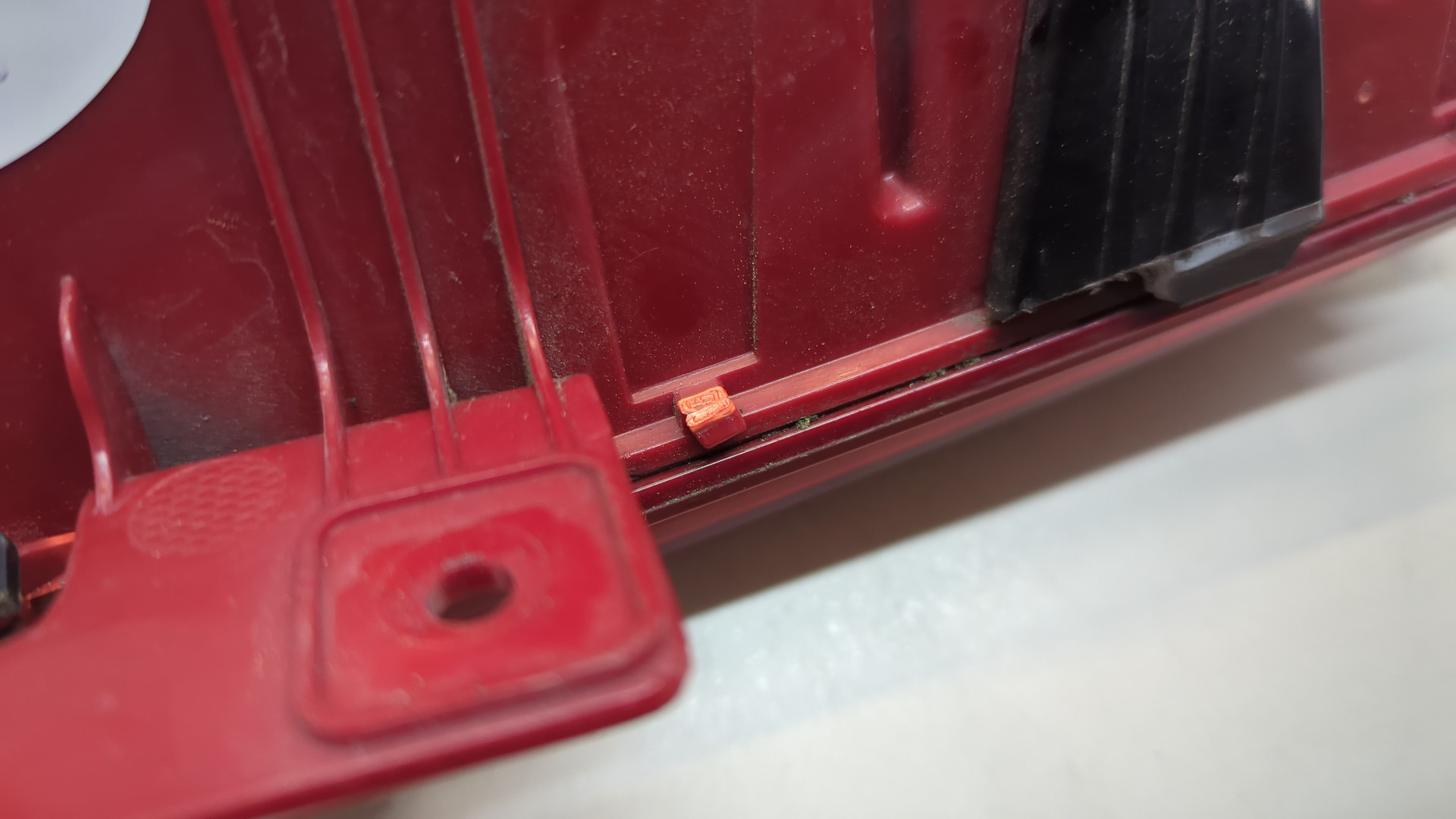 Фонарь задний левый