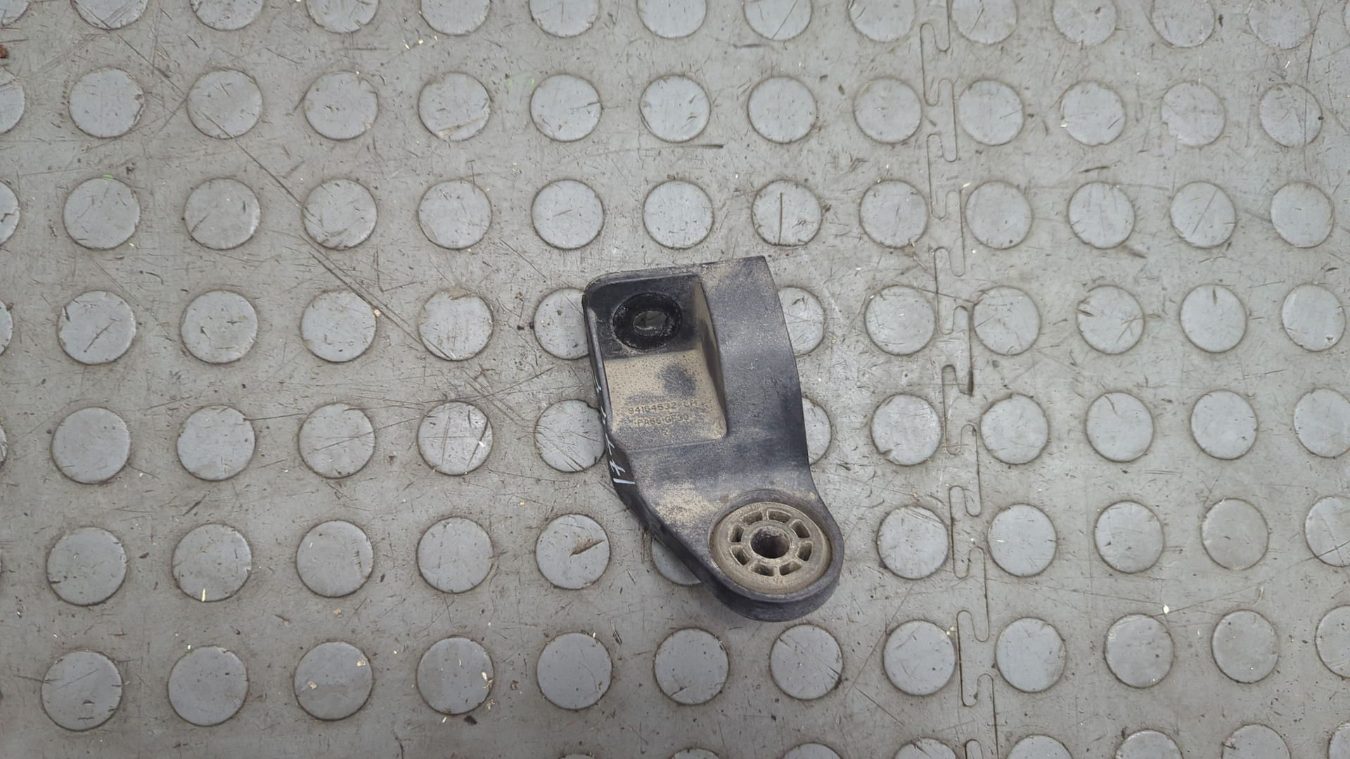 Кронштейн радиатора