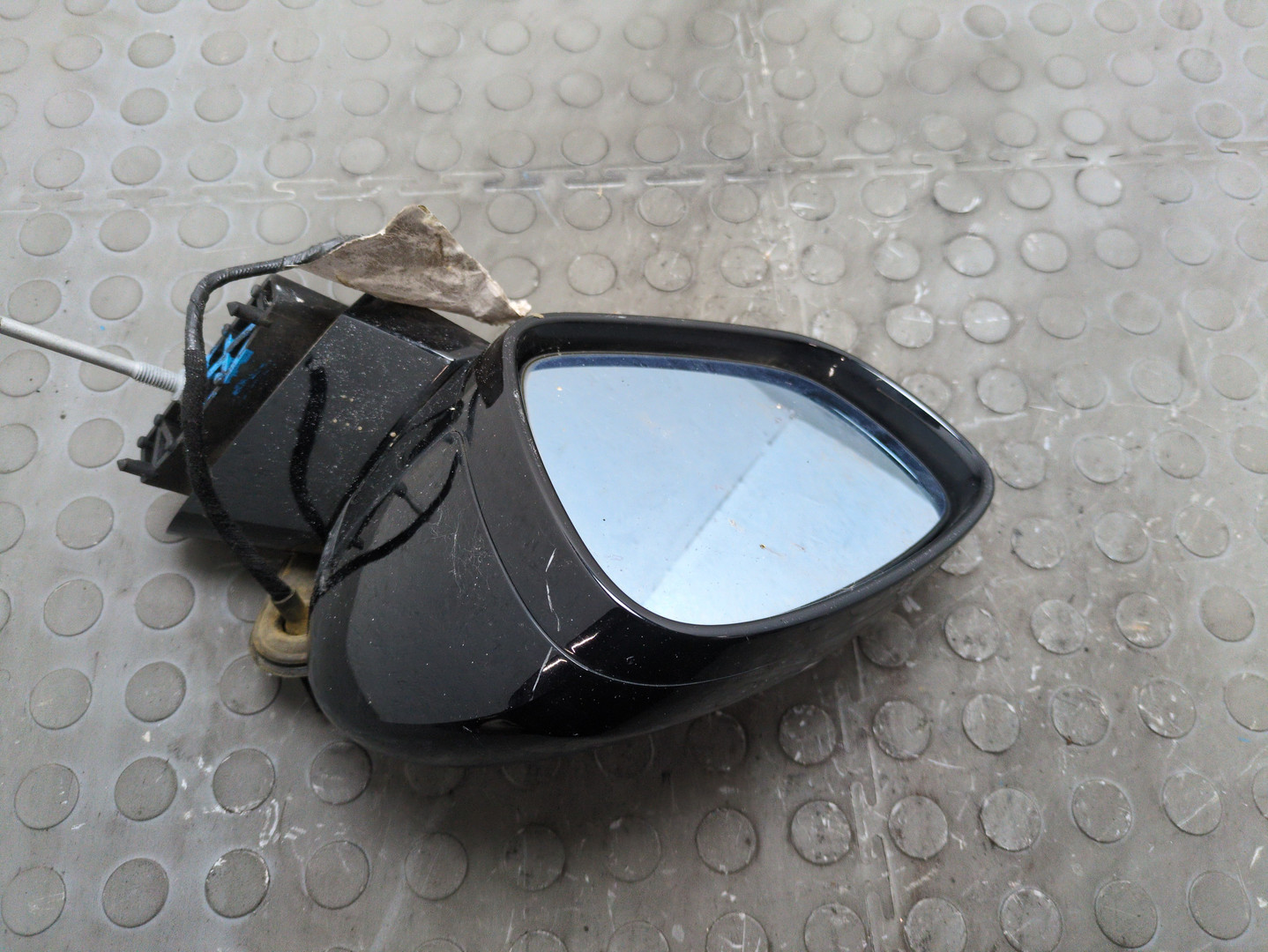 Зеркало левое электрическое