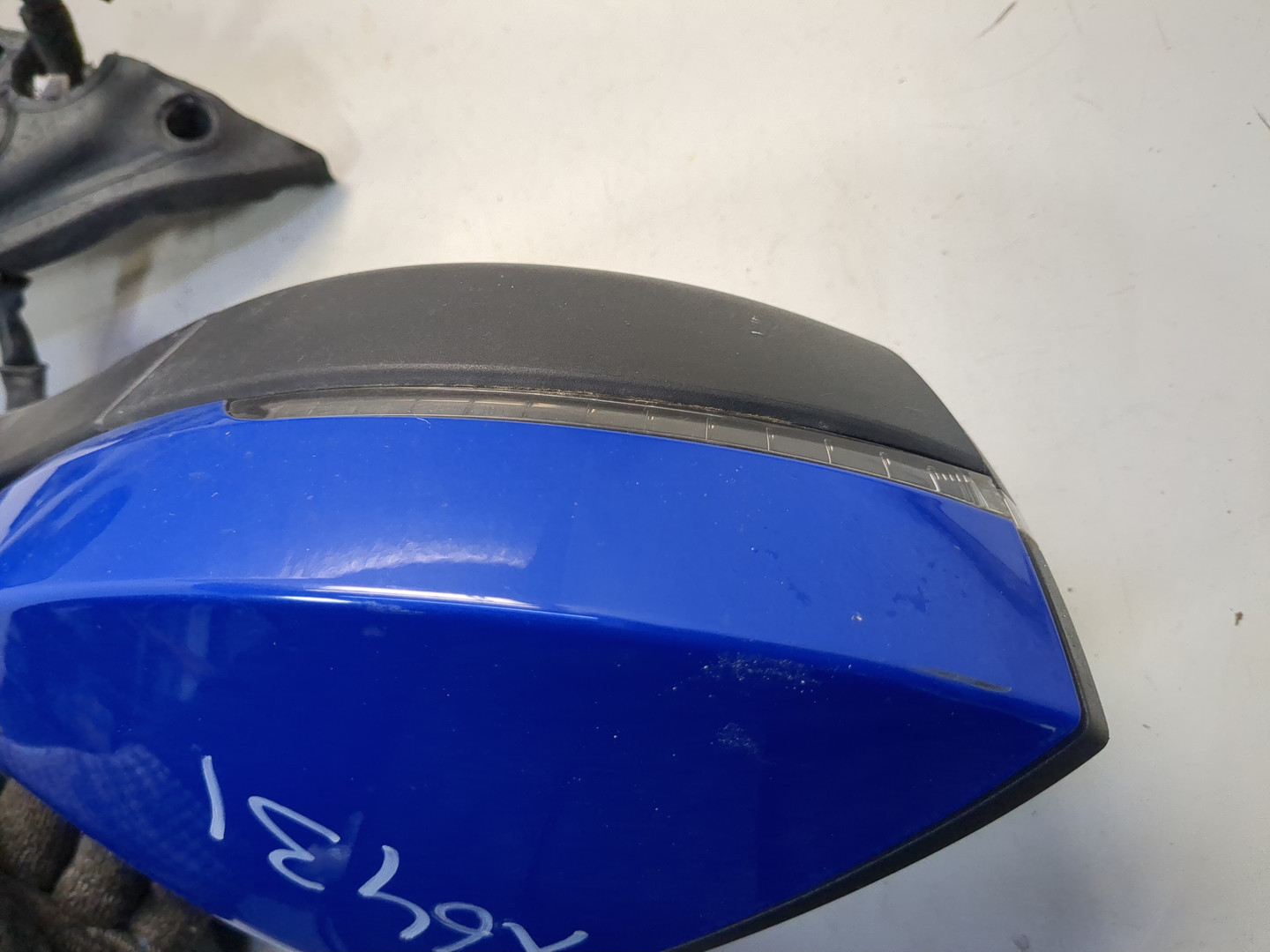 Зеркало правое электрическое