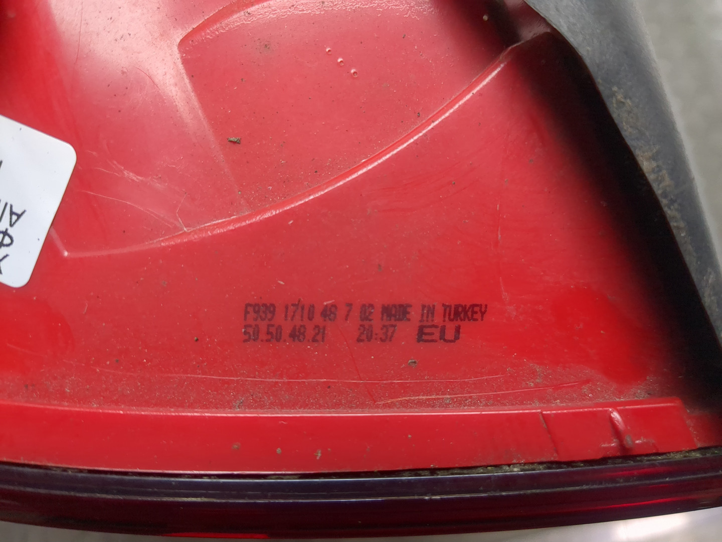 Фонарь задний левый