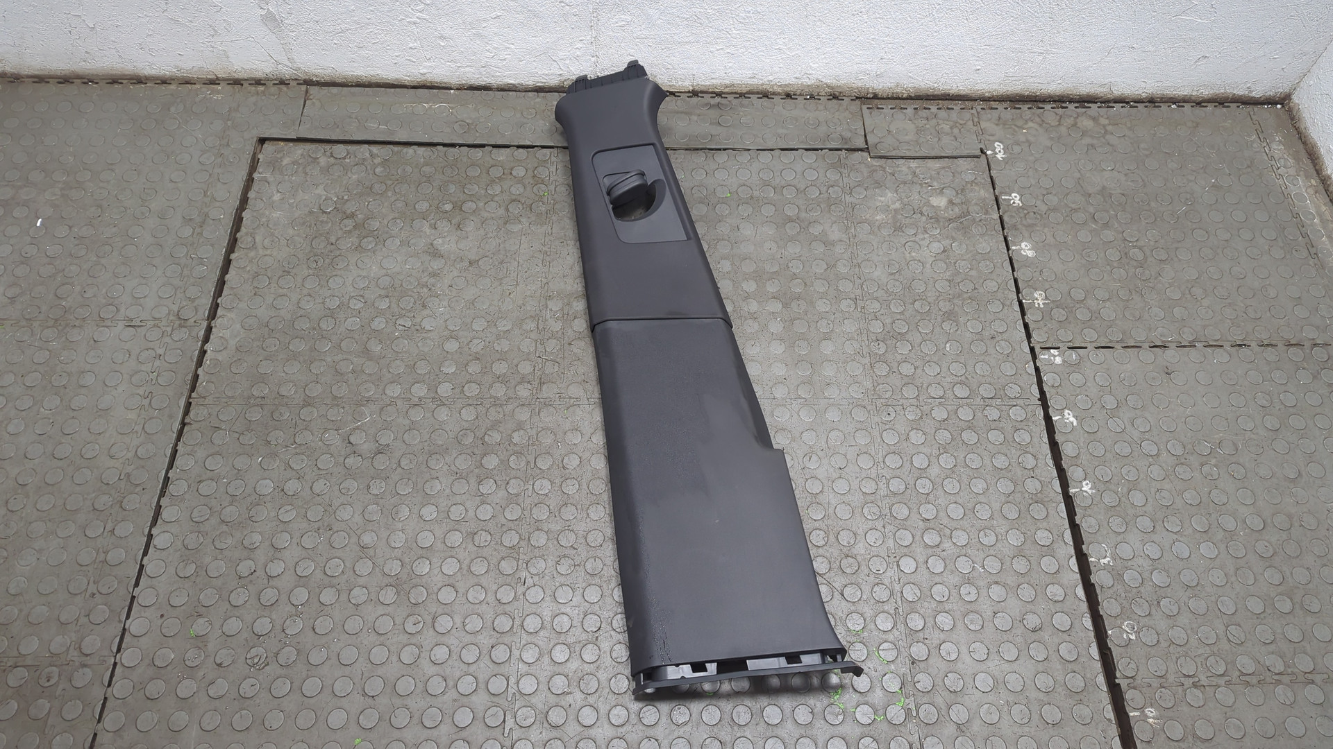 Обшивка стойки