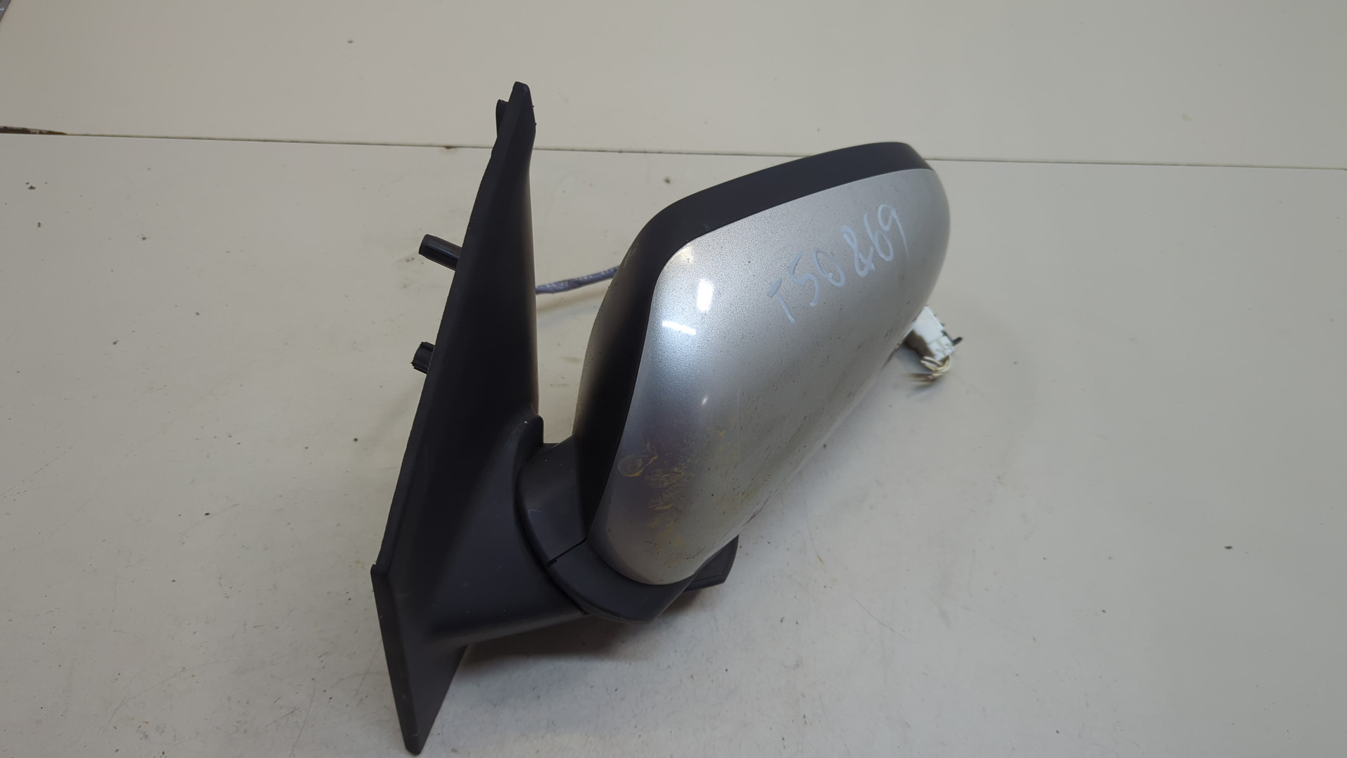 Зеркало левое электрическое