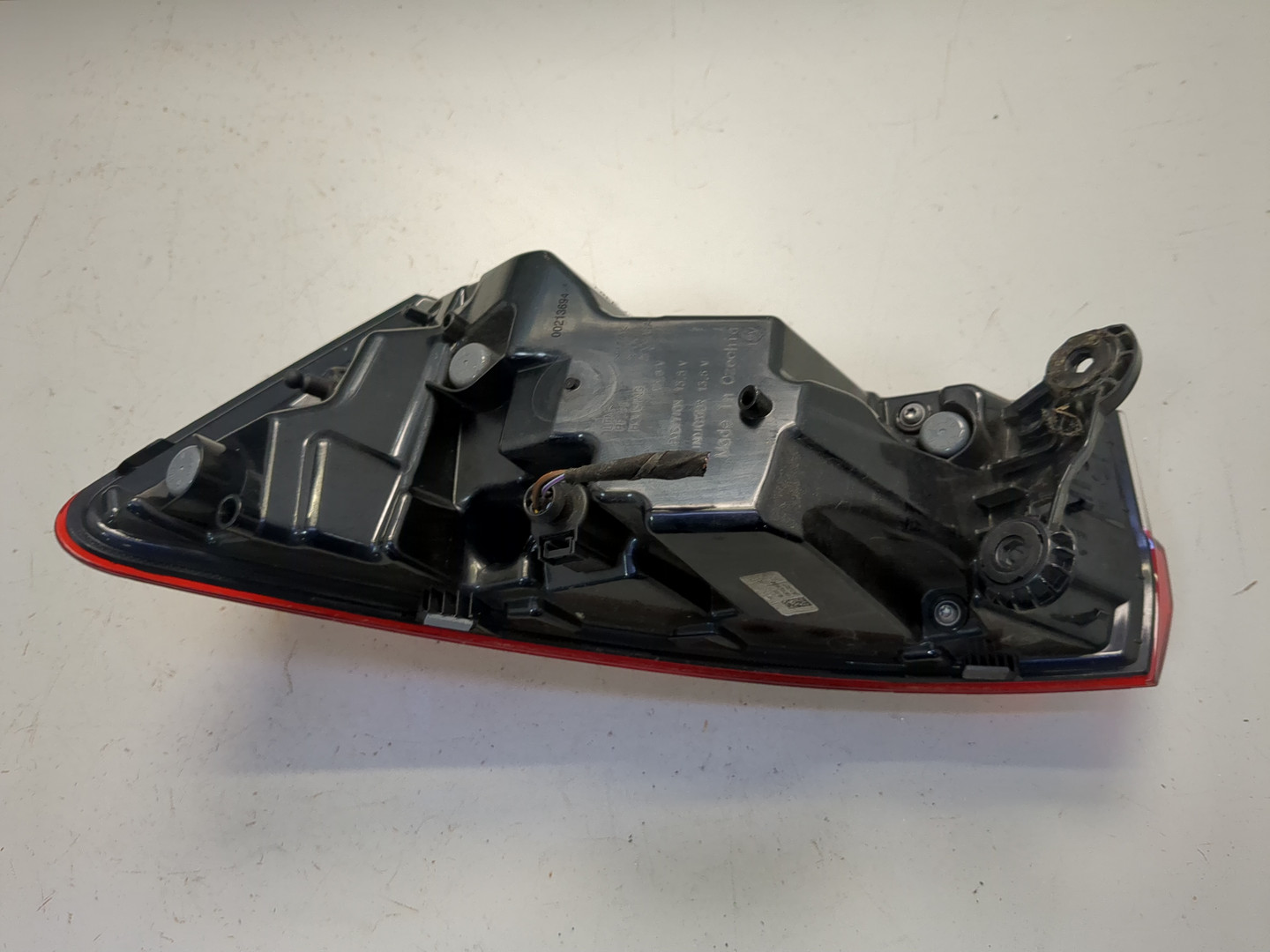 Фонарь задний левый