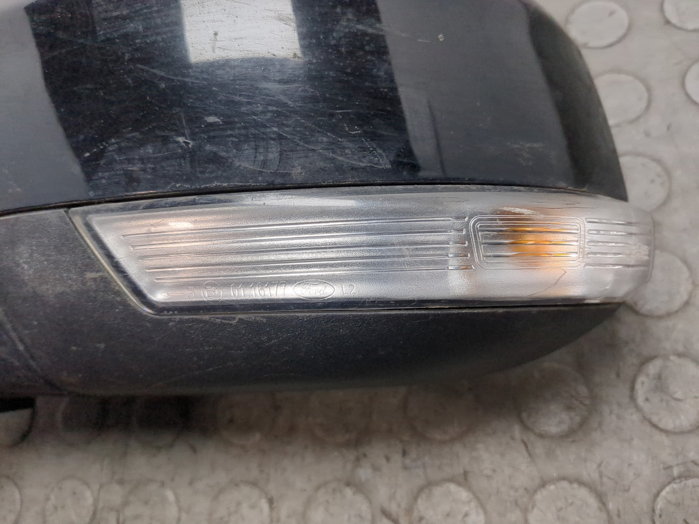 Зеркало левое электрическое