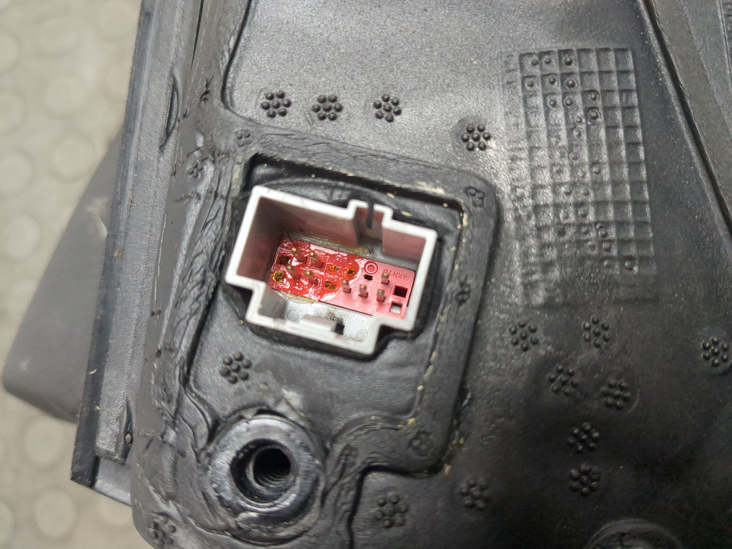 Зеркало левое электрическое