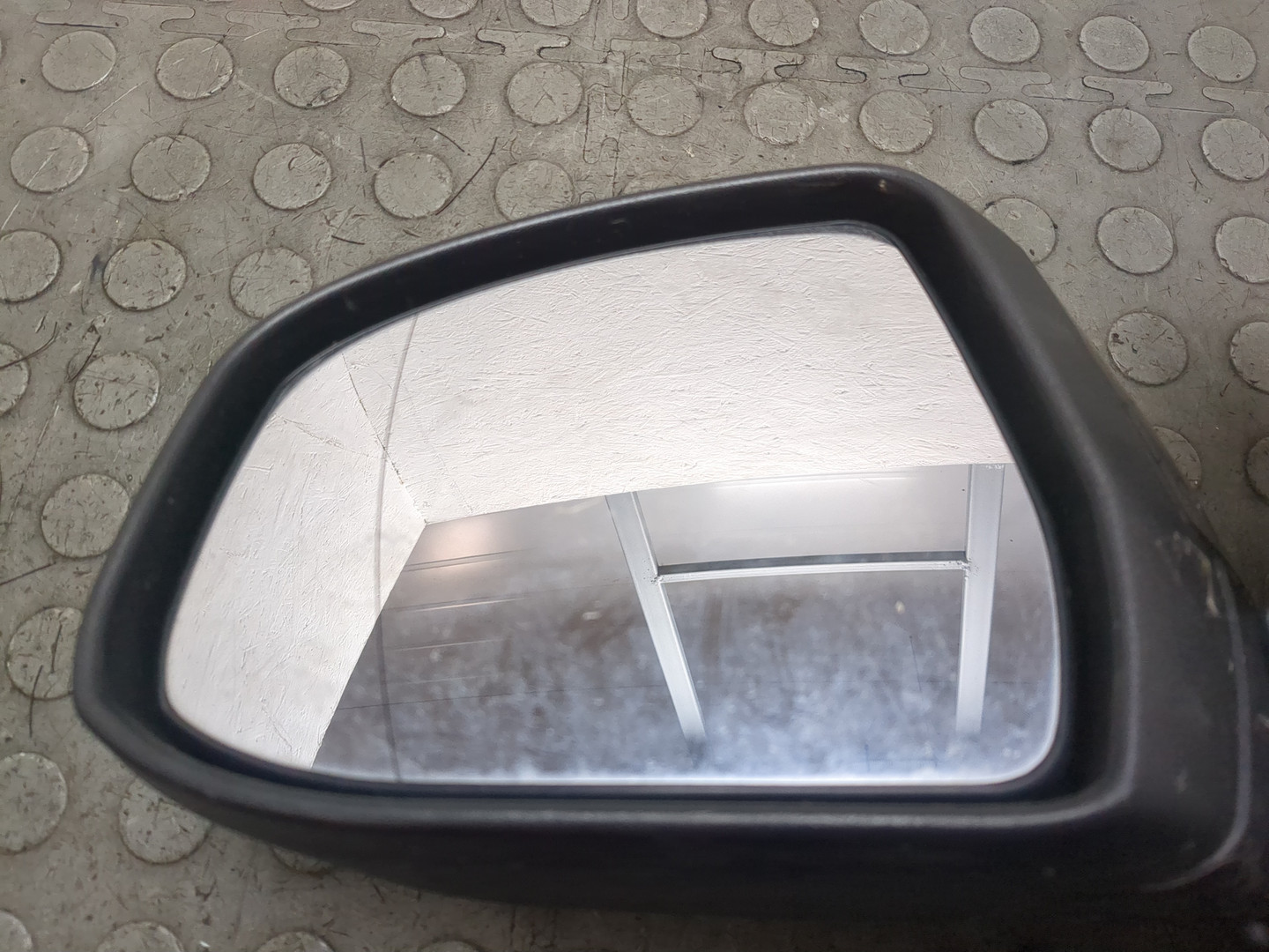 Зеркало левое электрическое