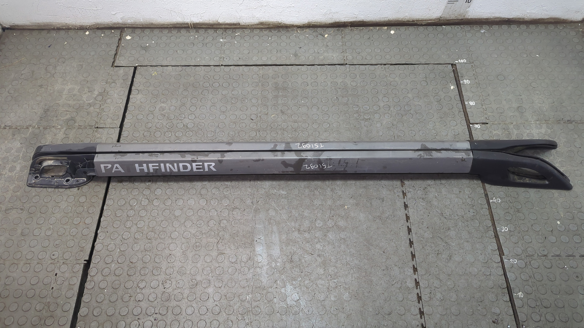 Рейлинги (релинг) к-кт (планки на крышу)