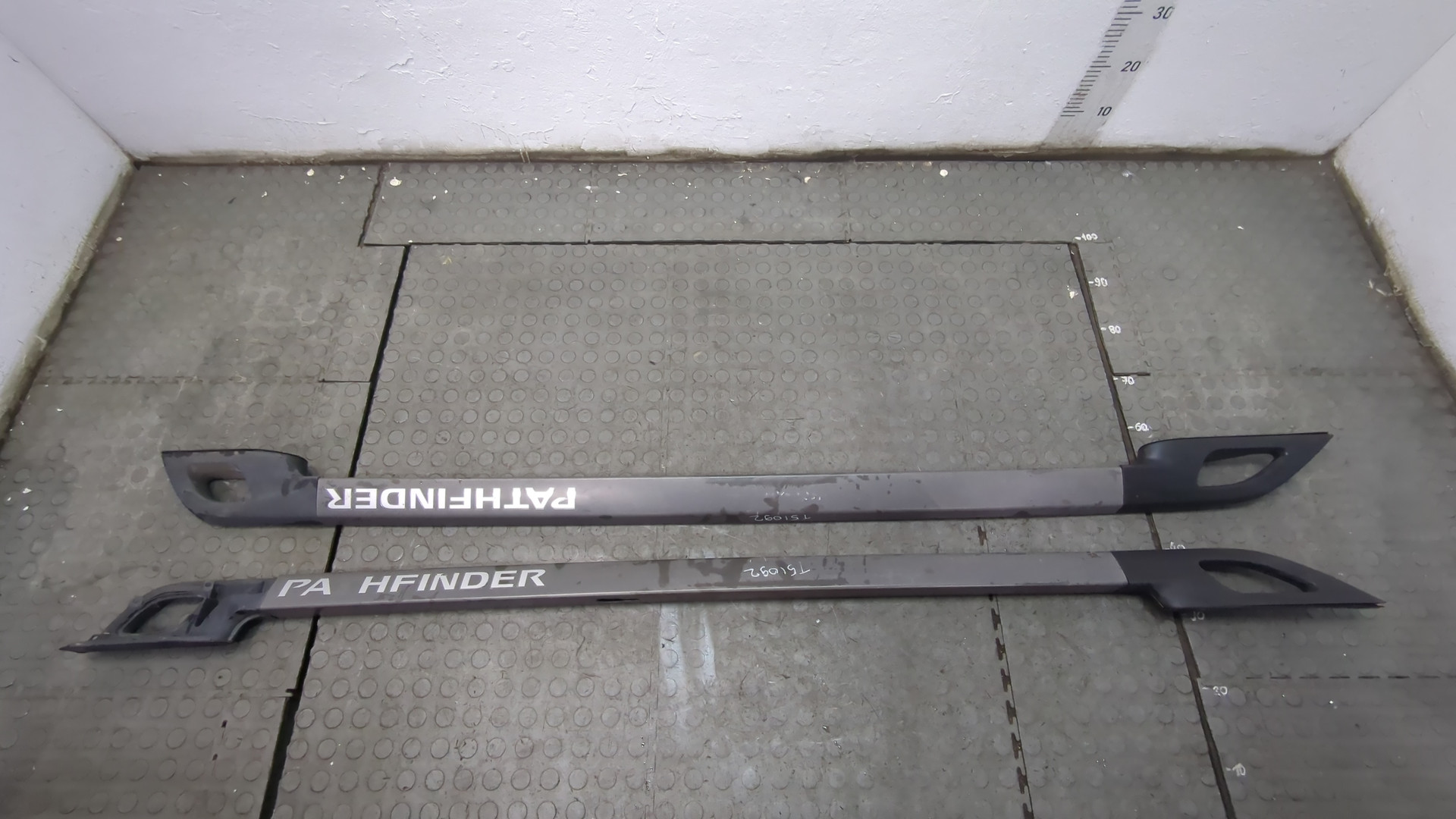 Рейлинги (релинг) к-кт (планки на крышу)