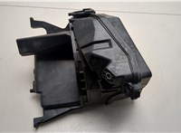 8266350081, 8266250140 Корпус блока предохранителей Lexus LS460 2006-2017 20694606 #1