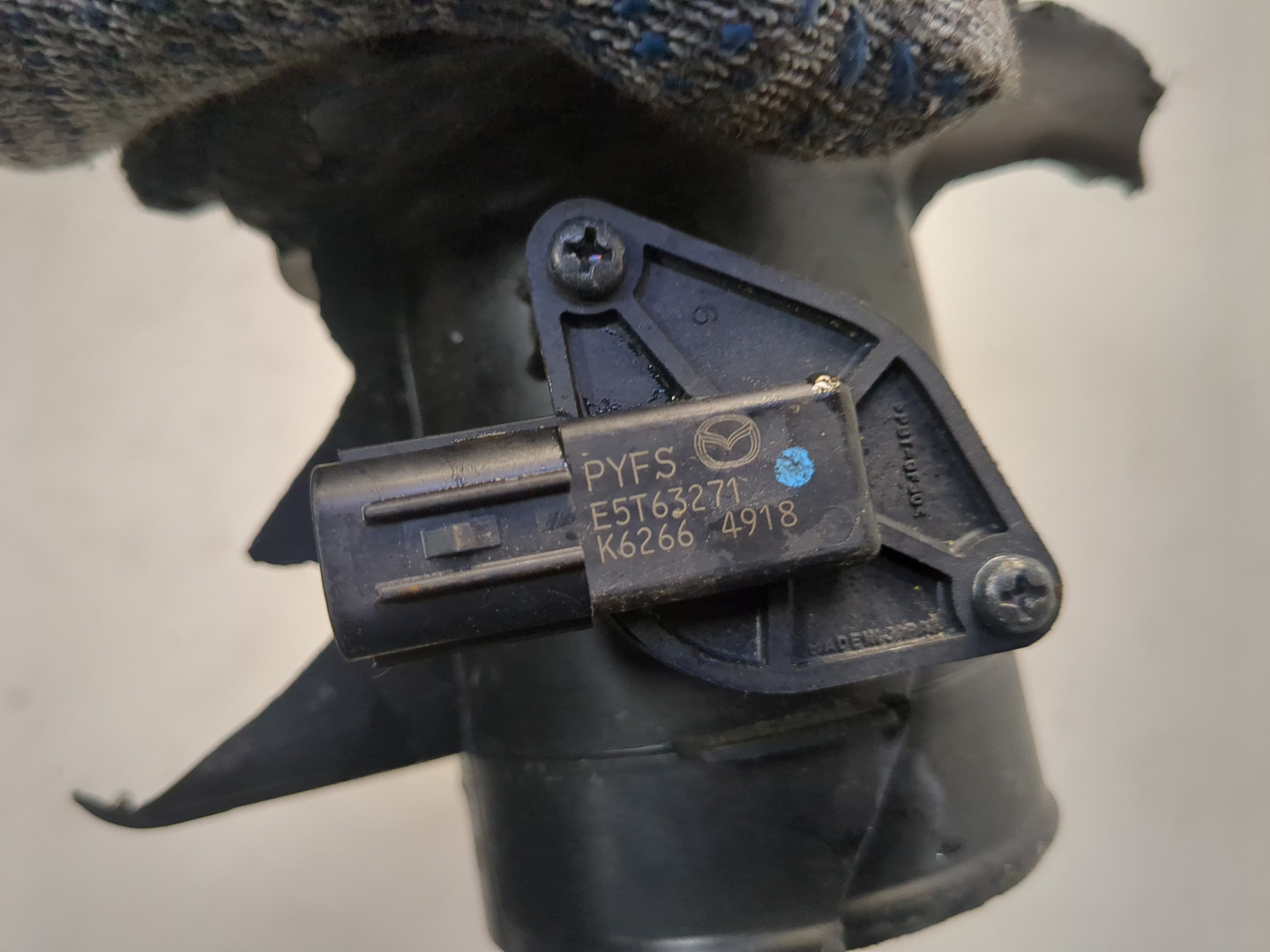 Расходомер воздуха (ДМРВ)