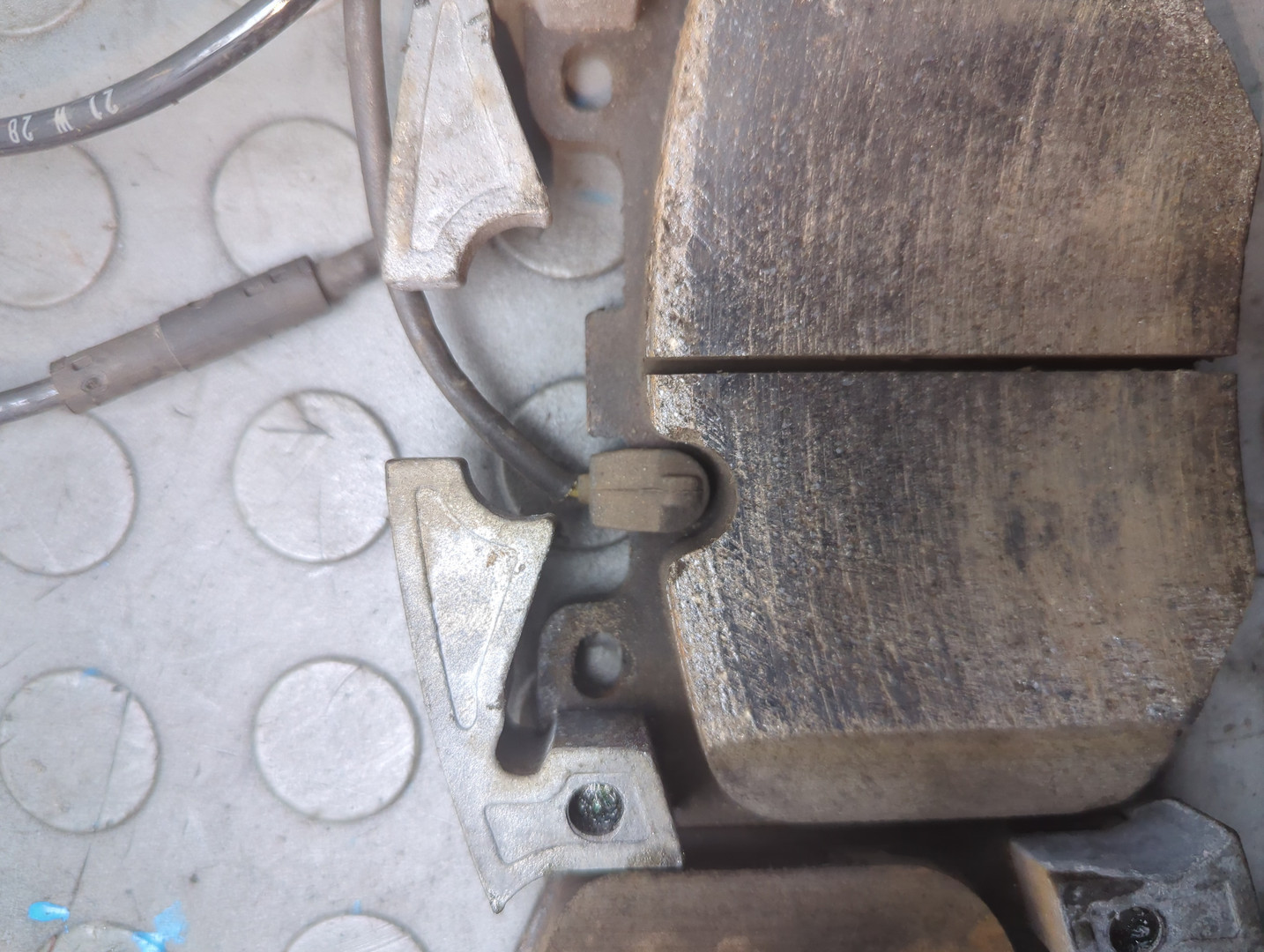 Колодки тормозные передние к-т