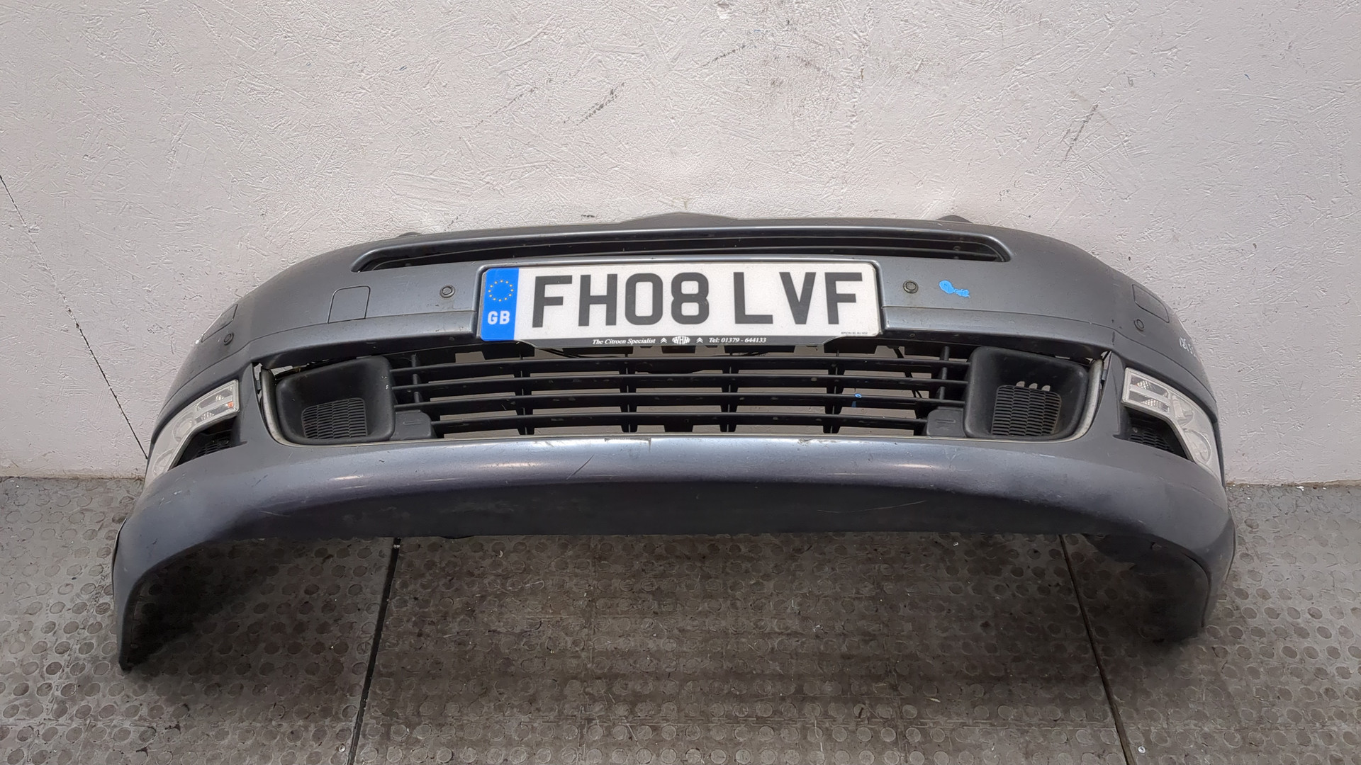 Бампер передний