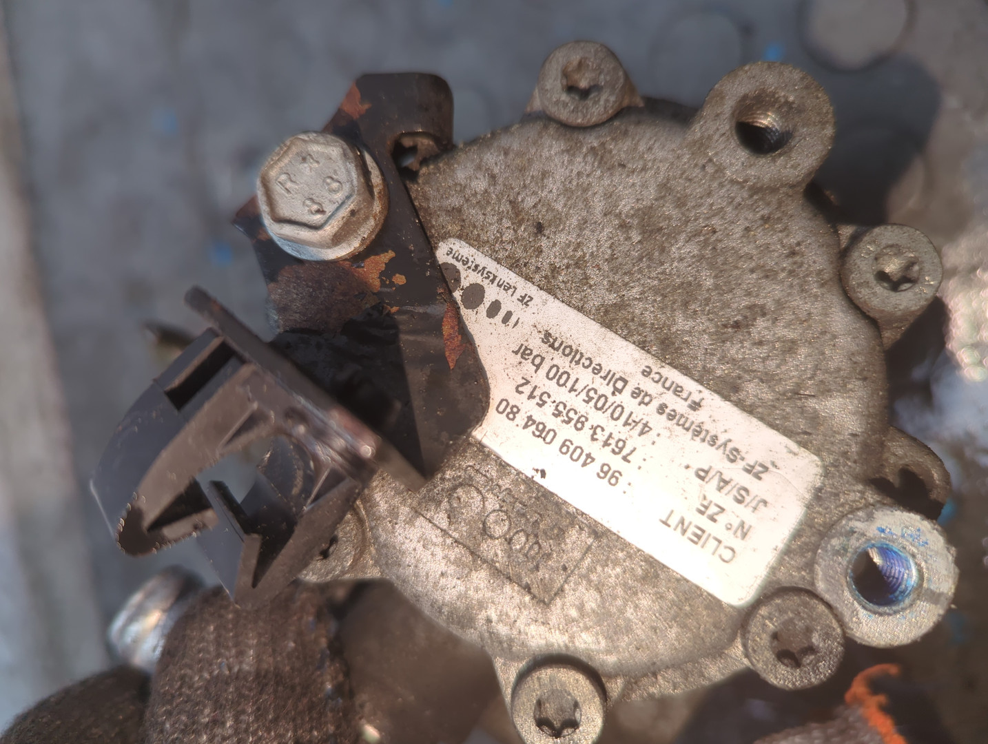 Насос ГУР (гидроусилитель руля)