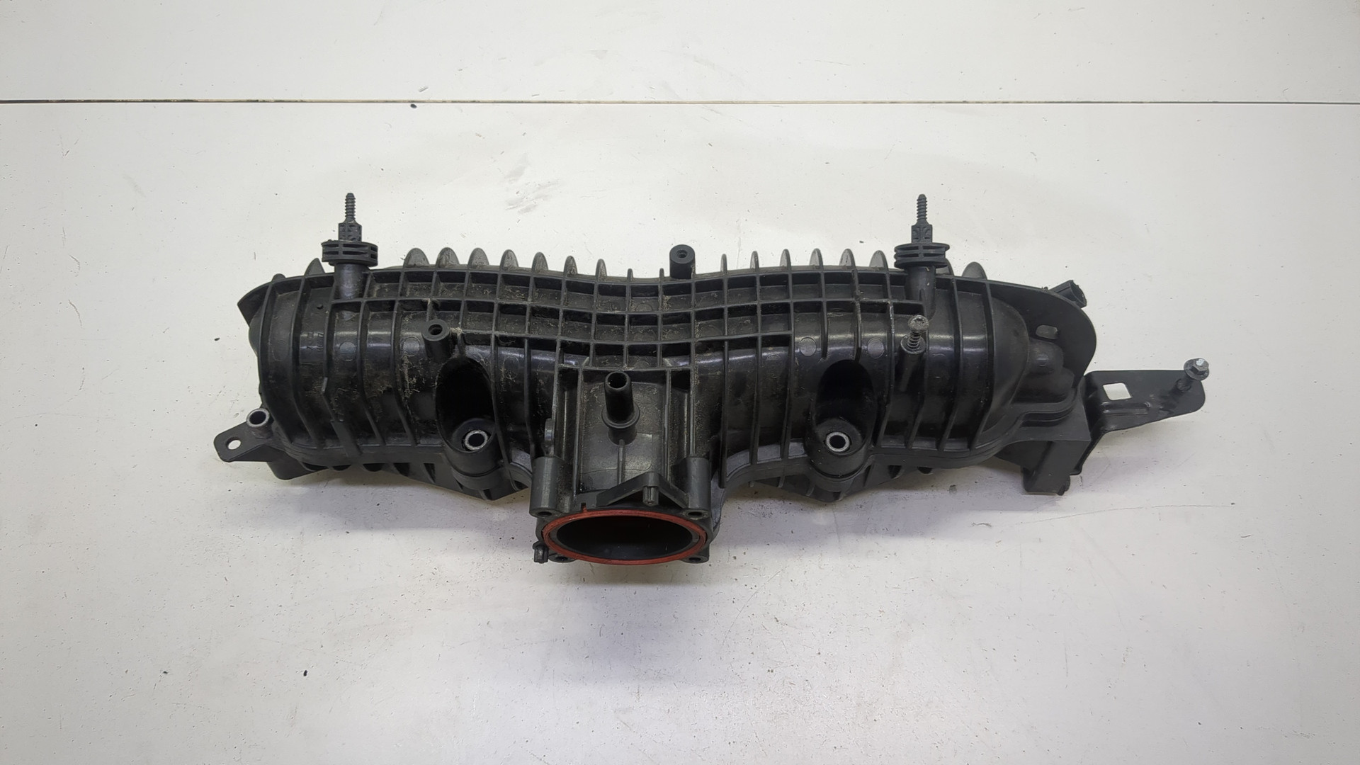 Коллектор впускной