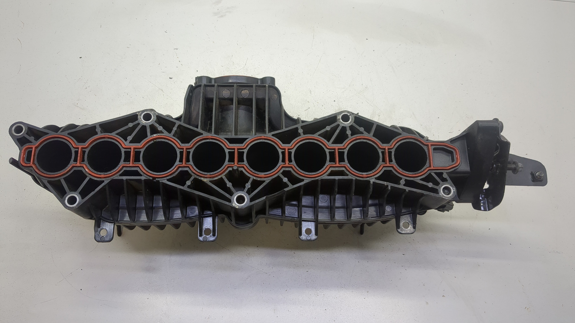 Коллектор впускной