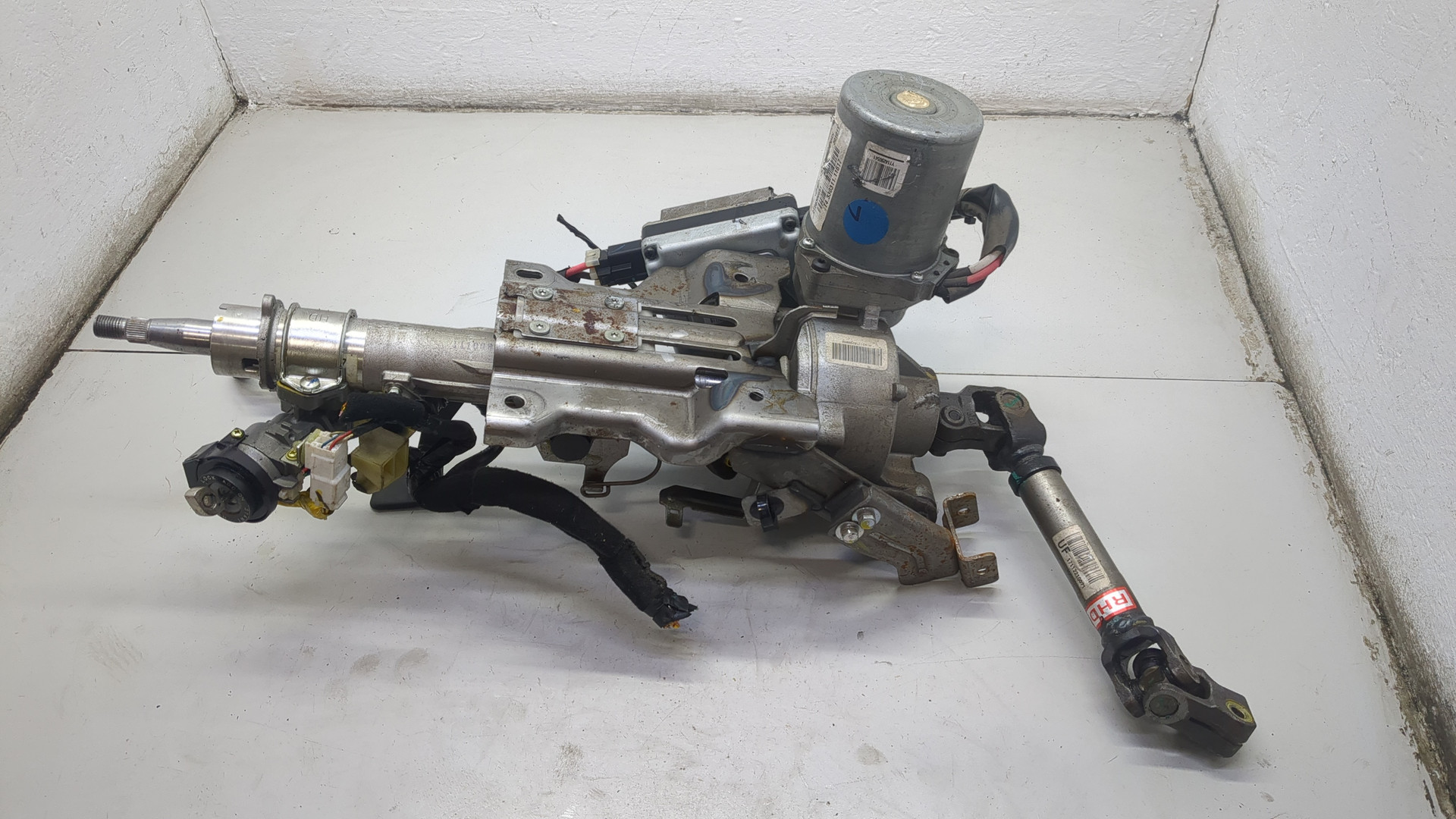 Серводвигатель рулевой рейки