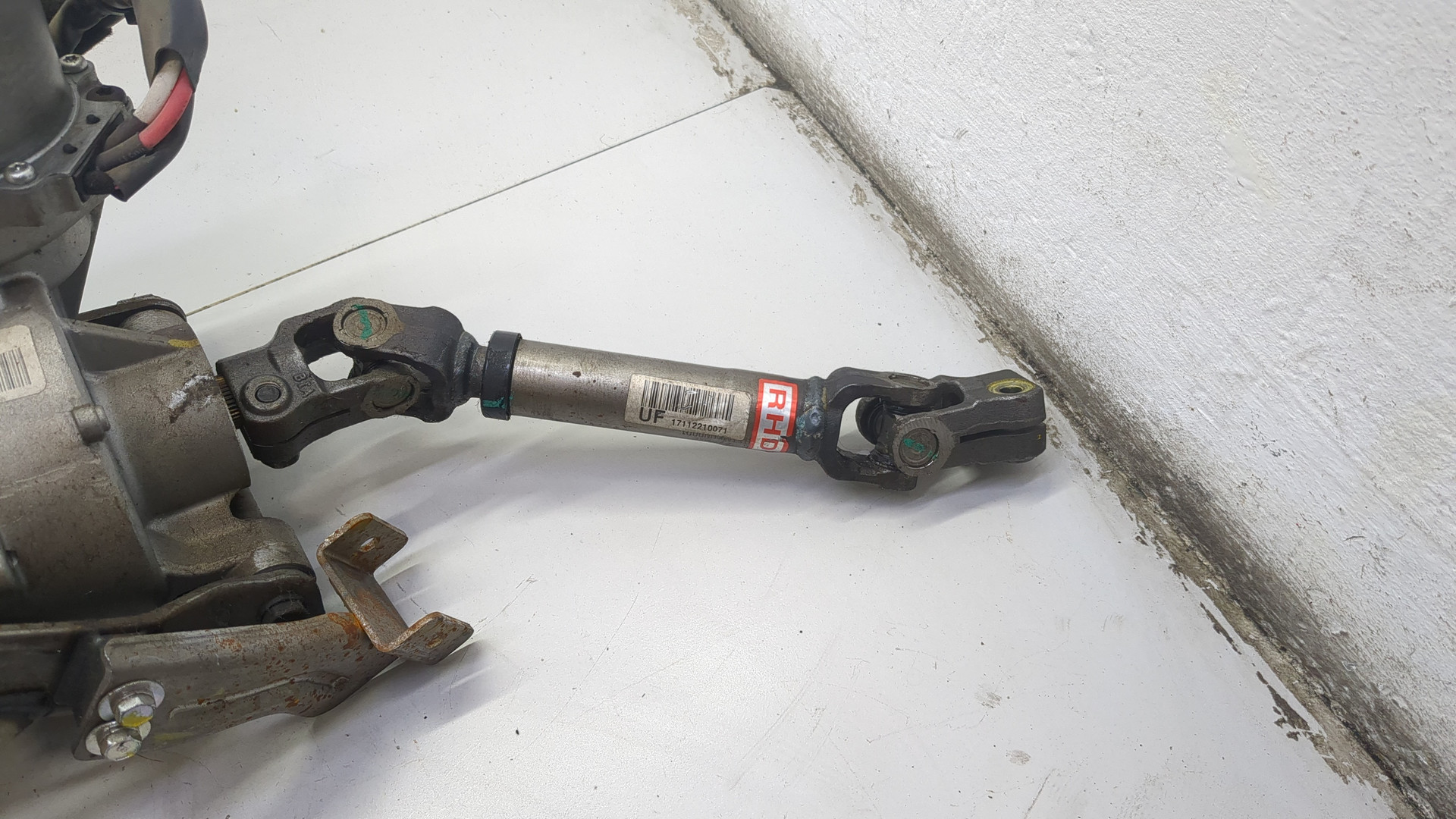 Серводвигатель рулевой рейки