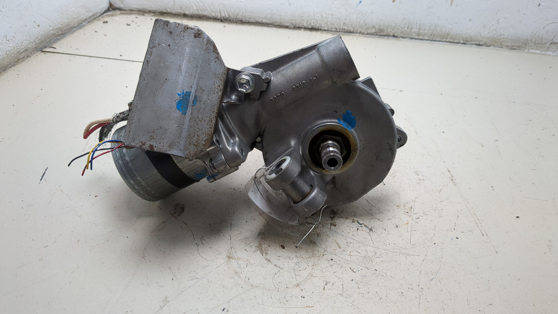 Серводвигатель рулевой рейки